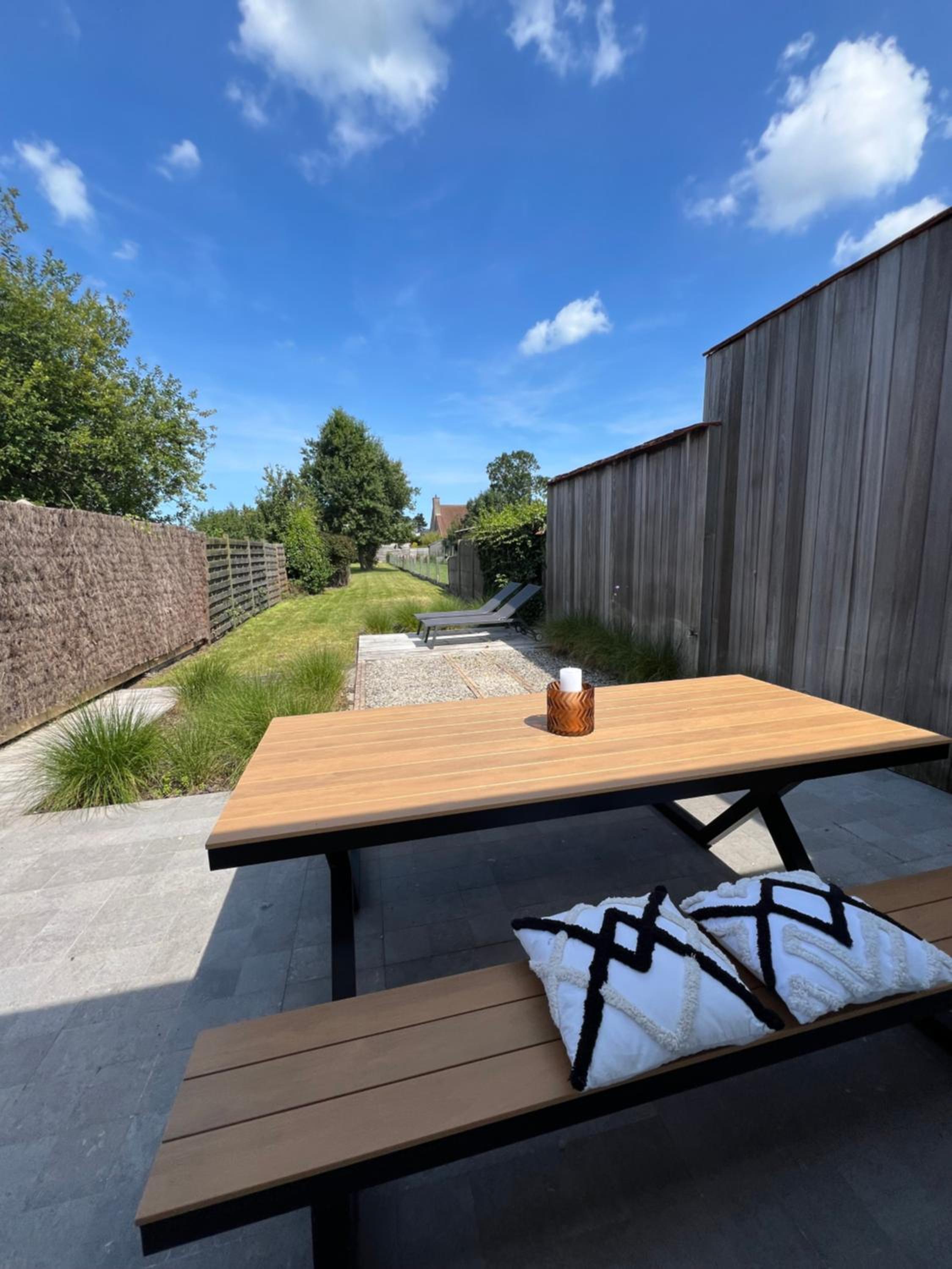 Magique 31 - Luxeverblijf met tuin & parking