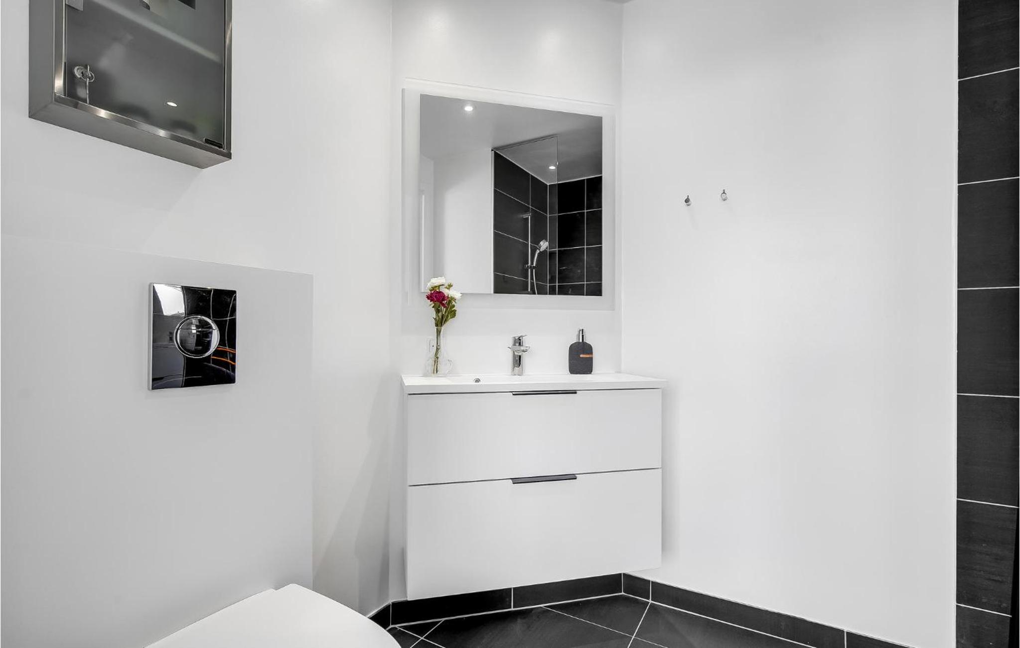 3 Bedroom Gorgeous Home In Gilleleje view 5
