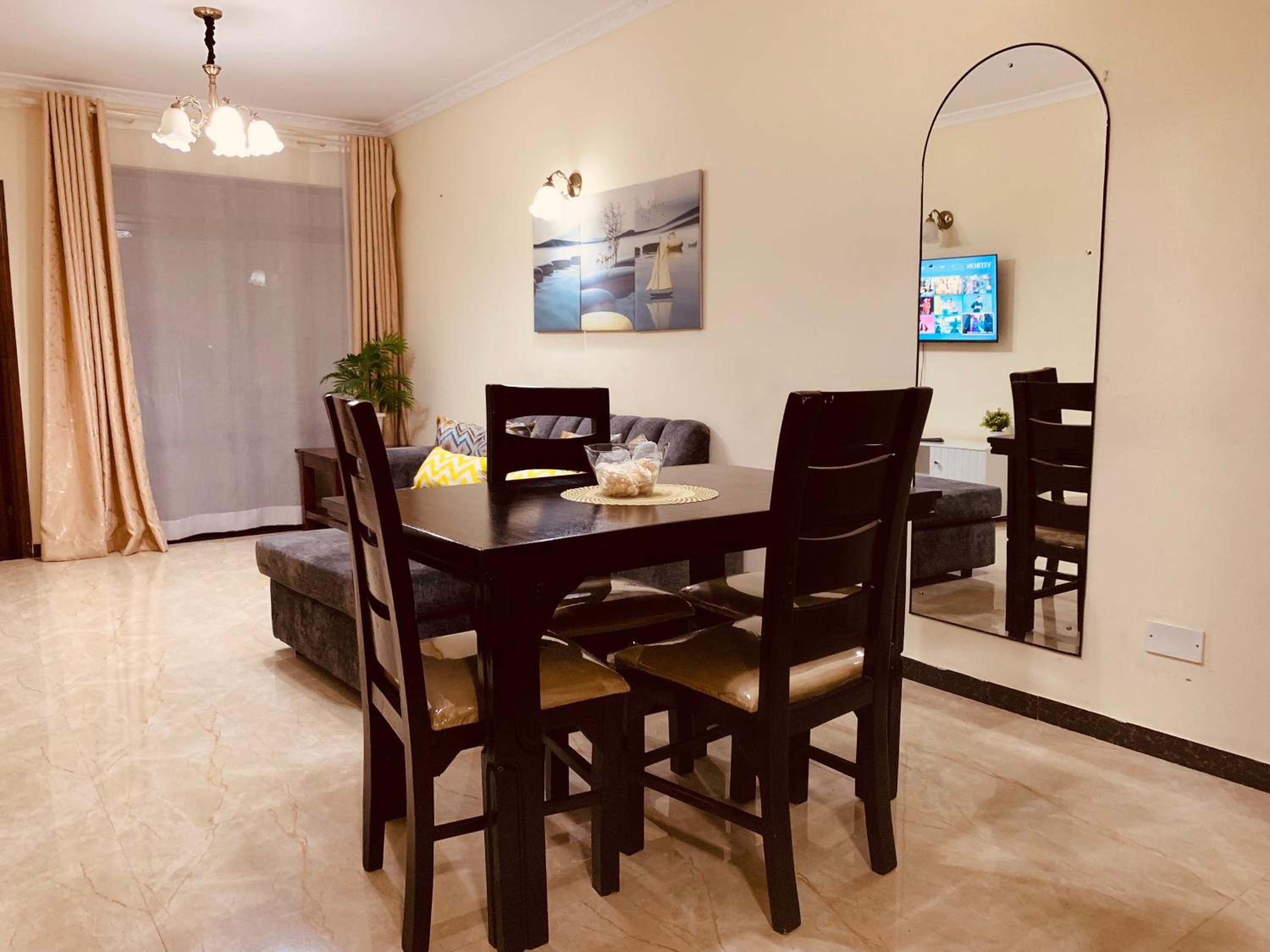 Chare's Nest Furnished Apartments view 2