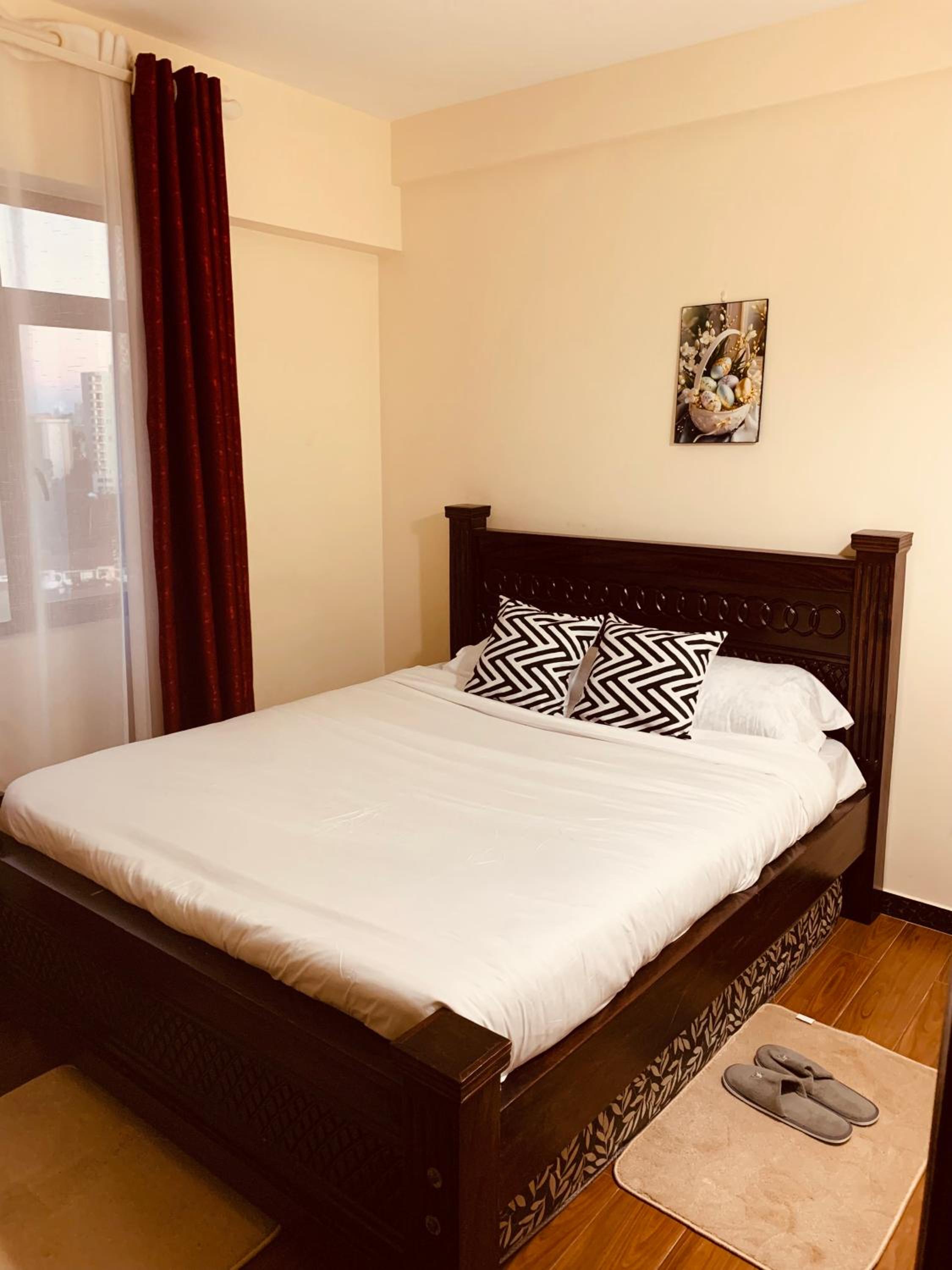 Chare's Nest Furnished Apartments view 3