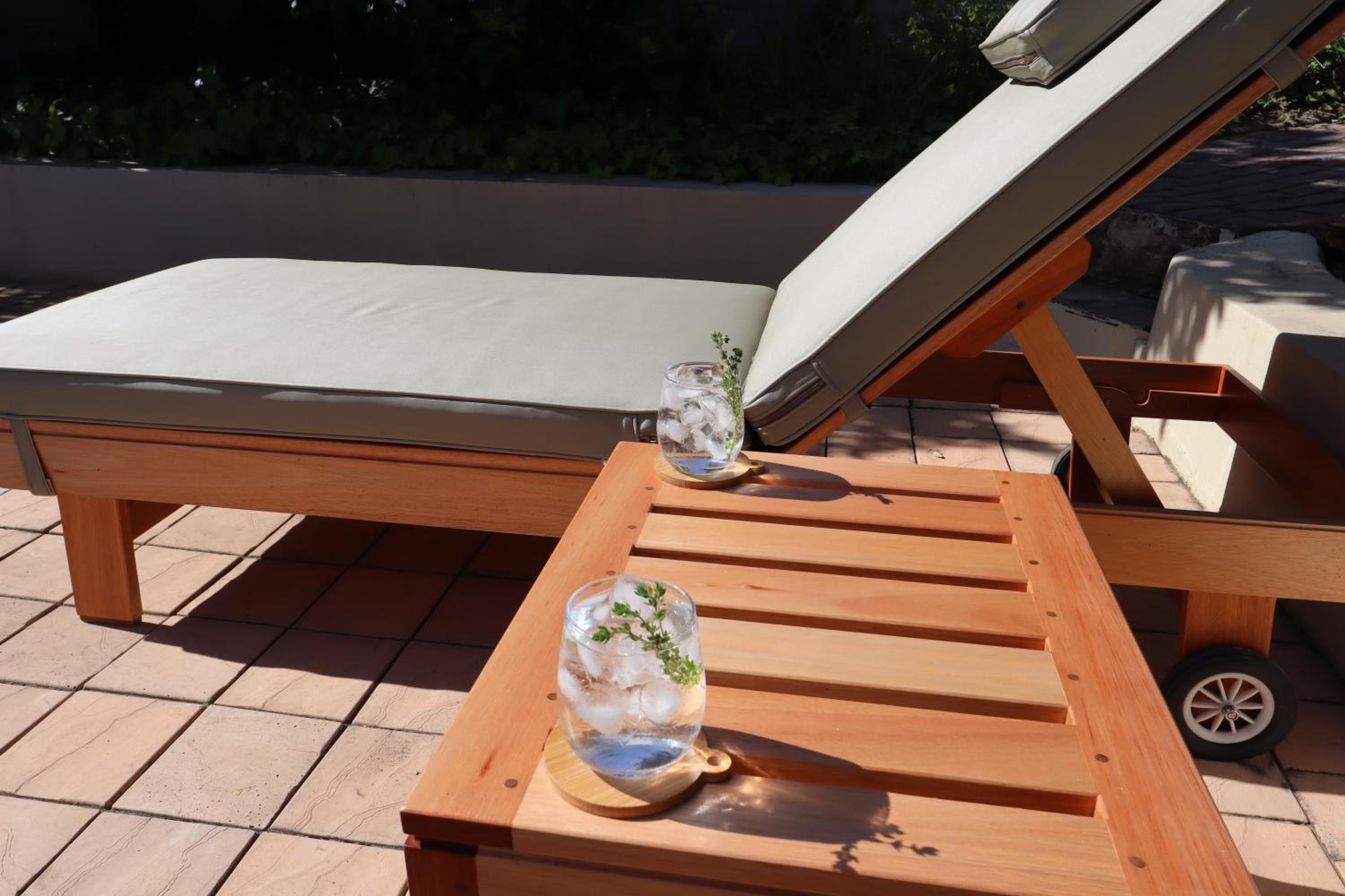 Stylish house/Heated swimming pool-5min to Beach