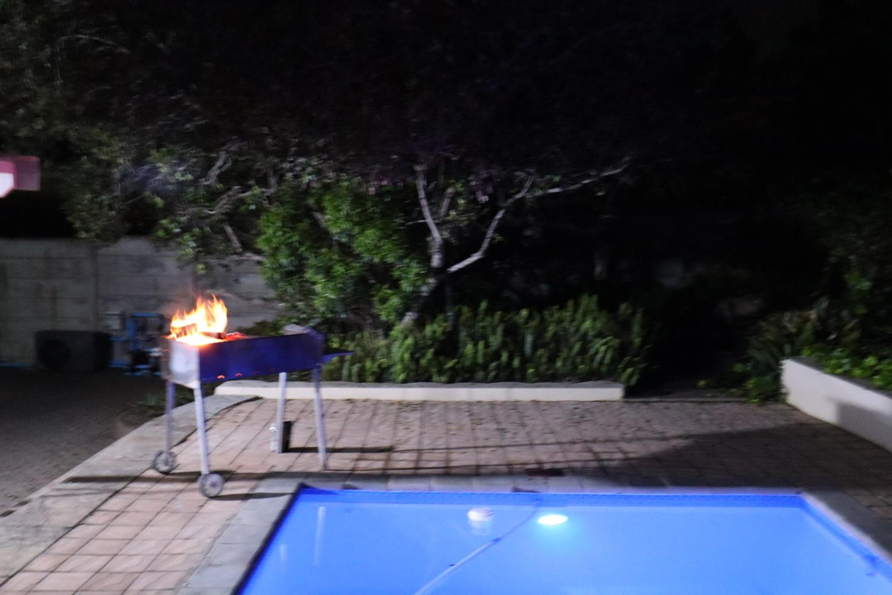 Stylish house/Heated swimming pool-5min to Beach