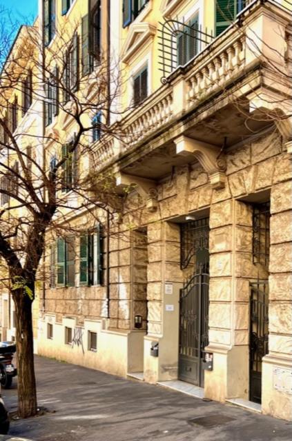 E37CharmingRooms&BalconyGarden