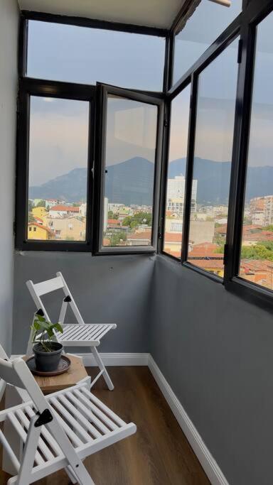 Bee Apartment 3-City Center Retreat