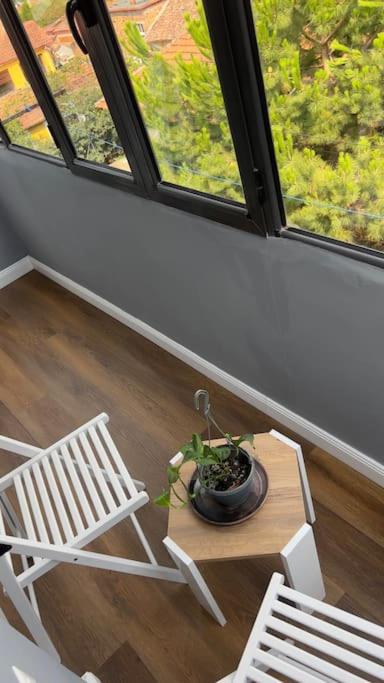 Bee Apartment 3-City Center Retreat