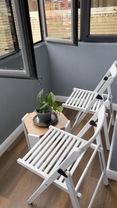 Bee Apartment 3-City Center Retreat