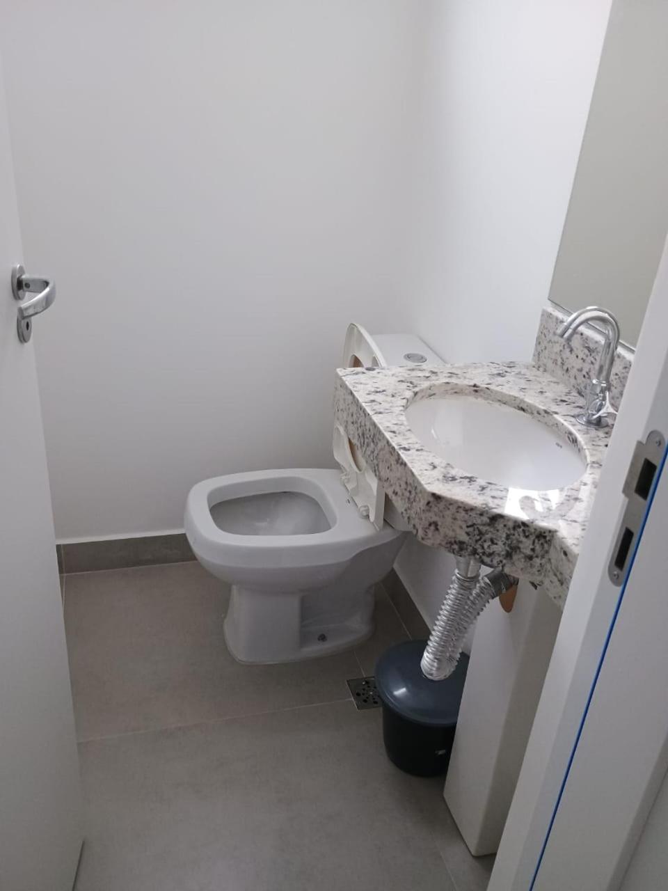 Apartamento 25 de 1 quarto aconchegante PRAIA GRANDE recém construido
