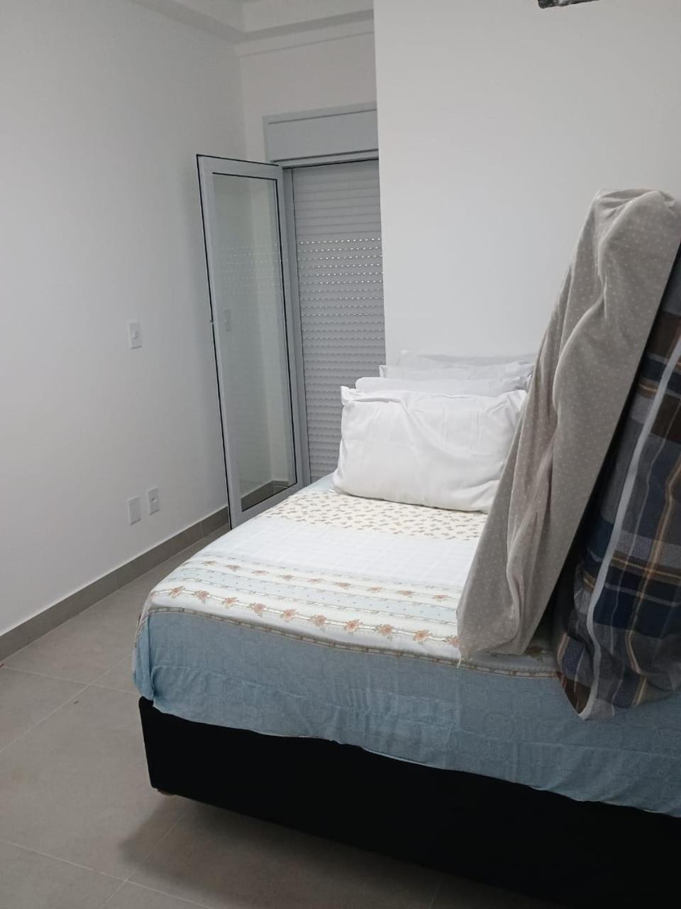 Apartamento 25 de 1 quarto aconchegante PRAIA GRANDE recém construido