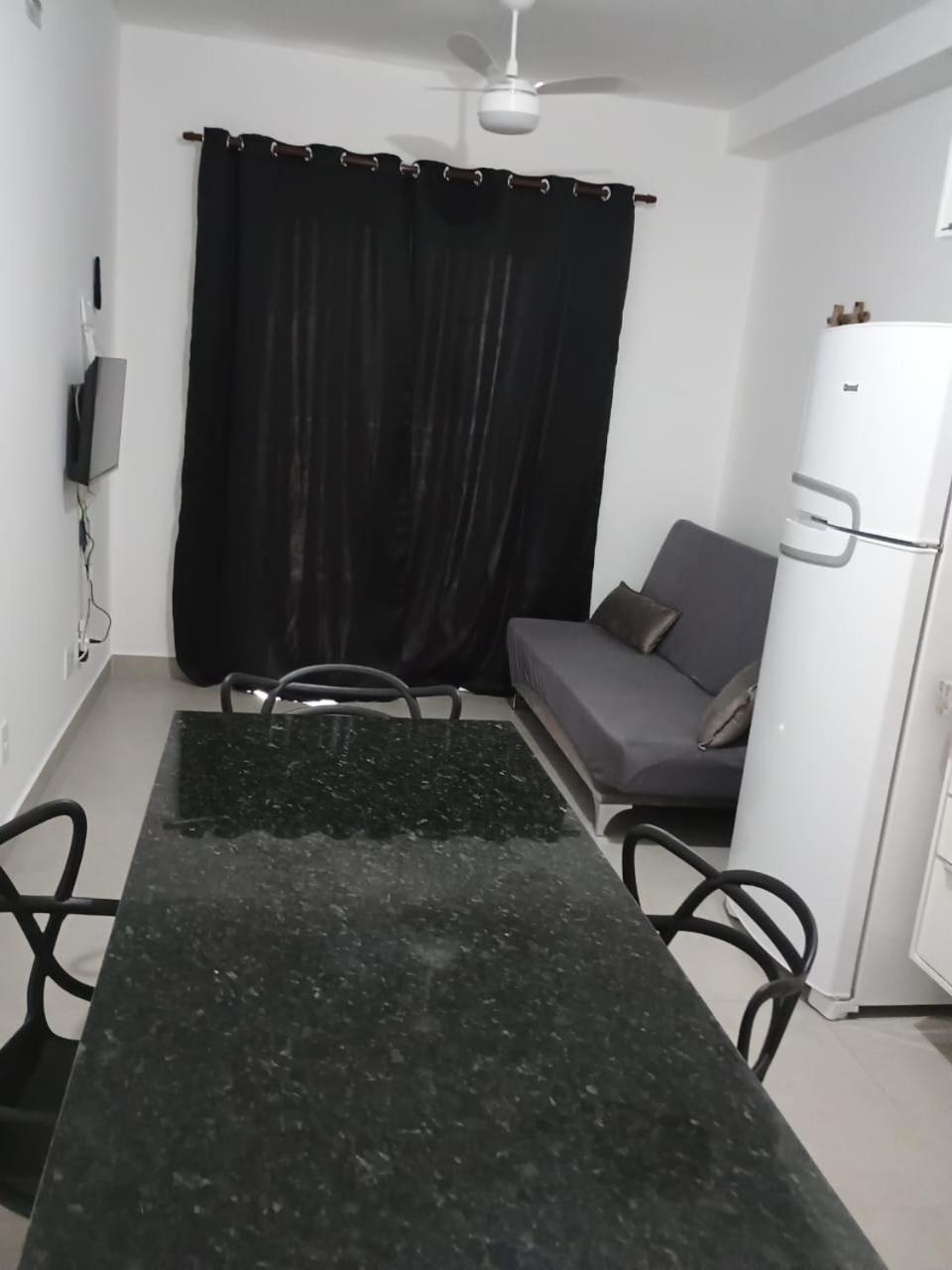 Apartamento 25 de 1 quarto aconchegante PRAIA GRANDE recém construido