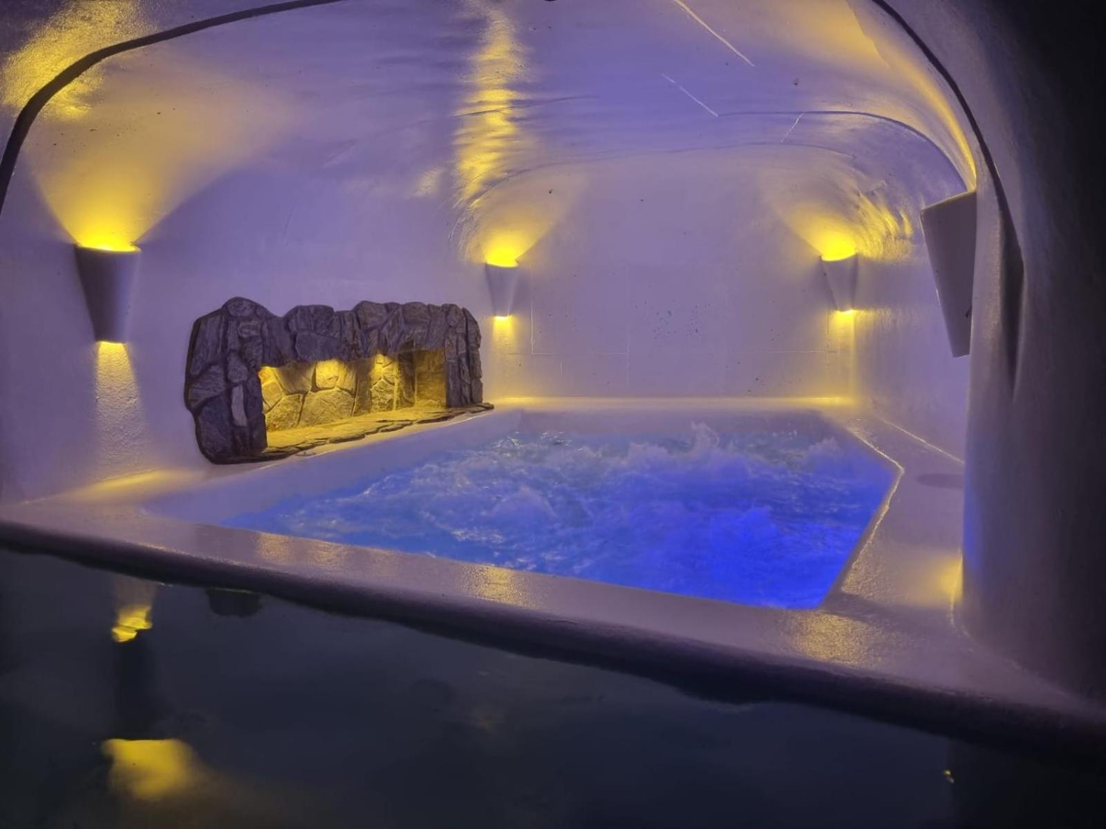 Maranatha. Grotto & Boutique+Hydrotherapy