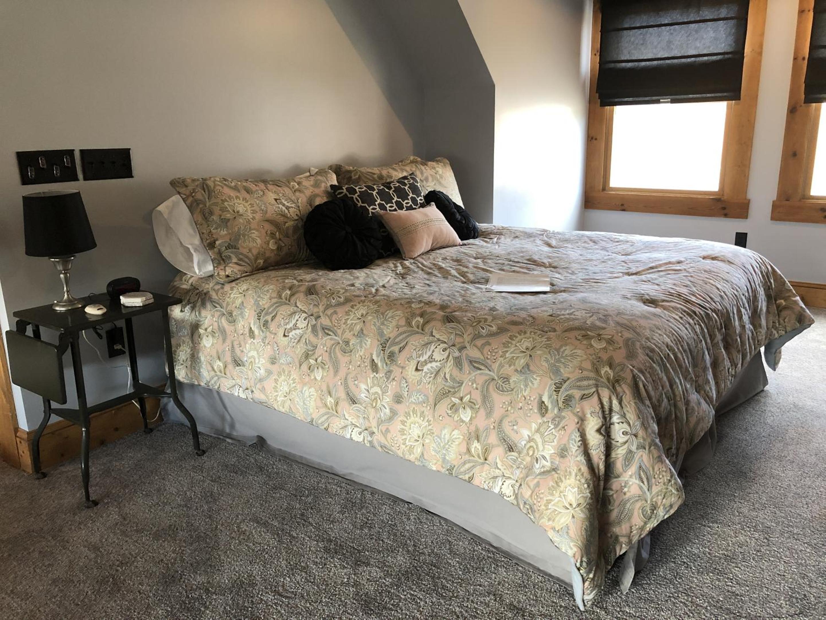 Shirley's Bed and Breakfast
