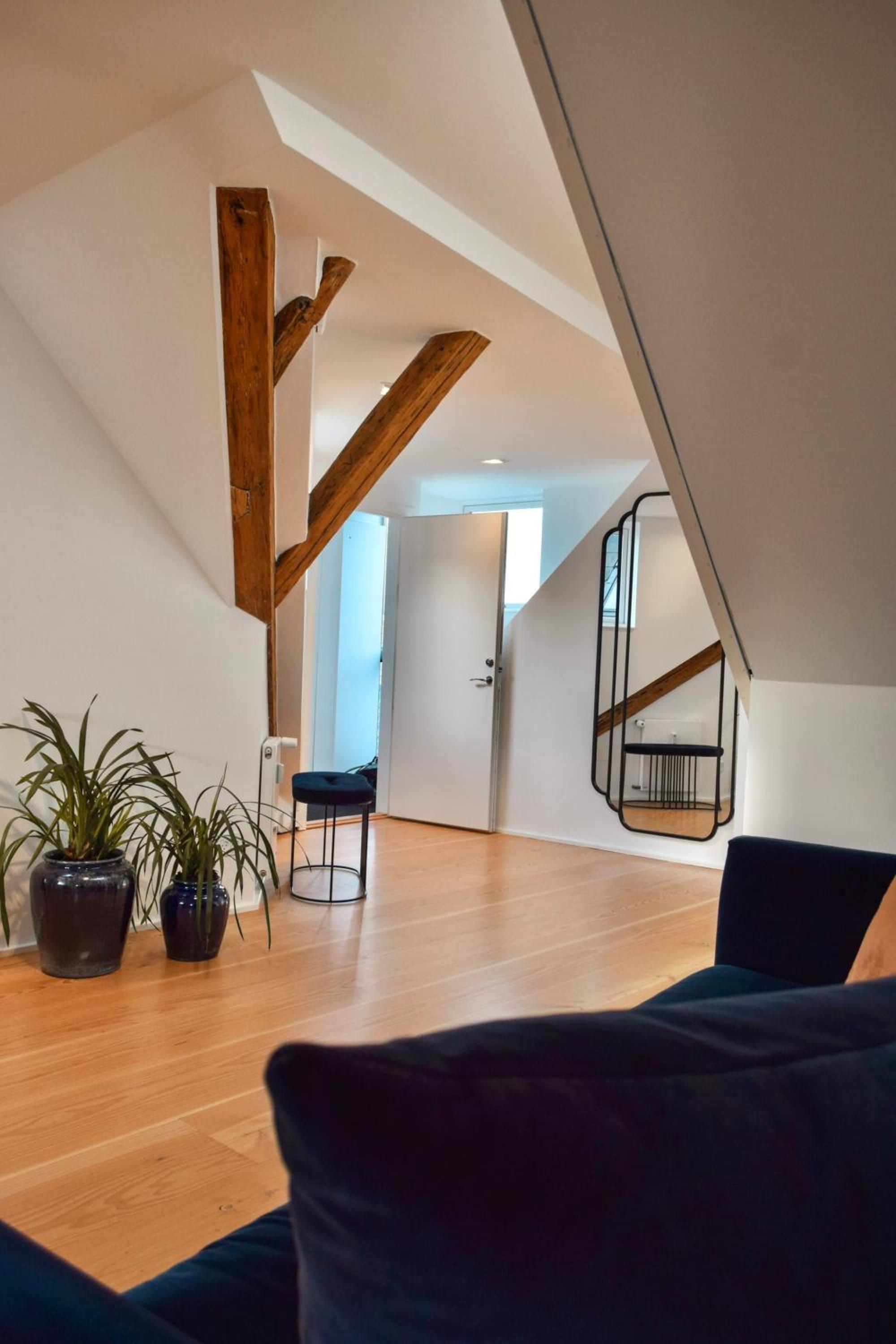 Central Penthouse with Private Rooftop Terrace