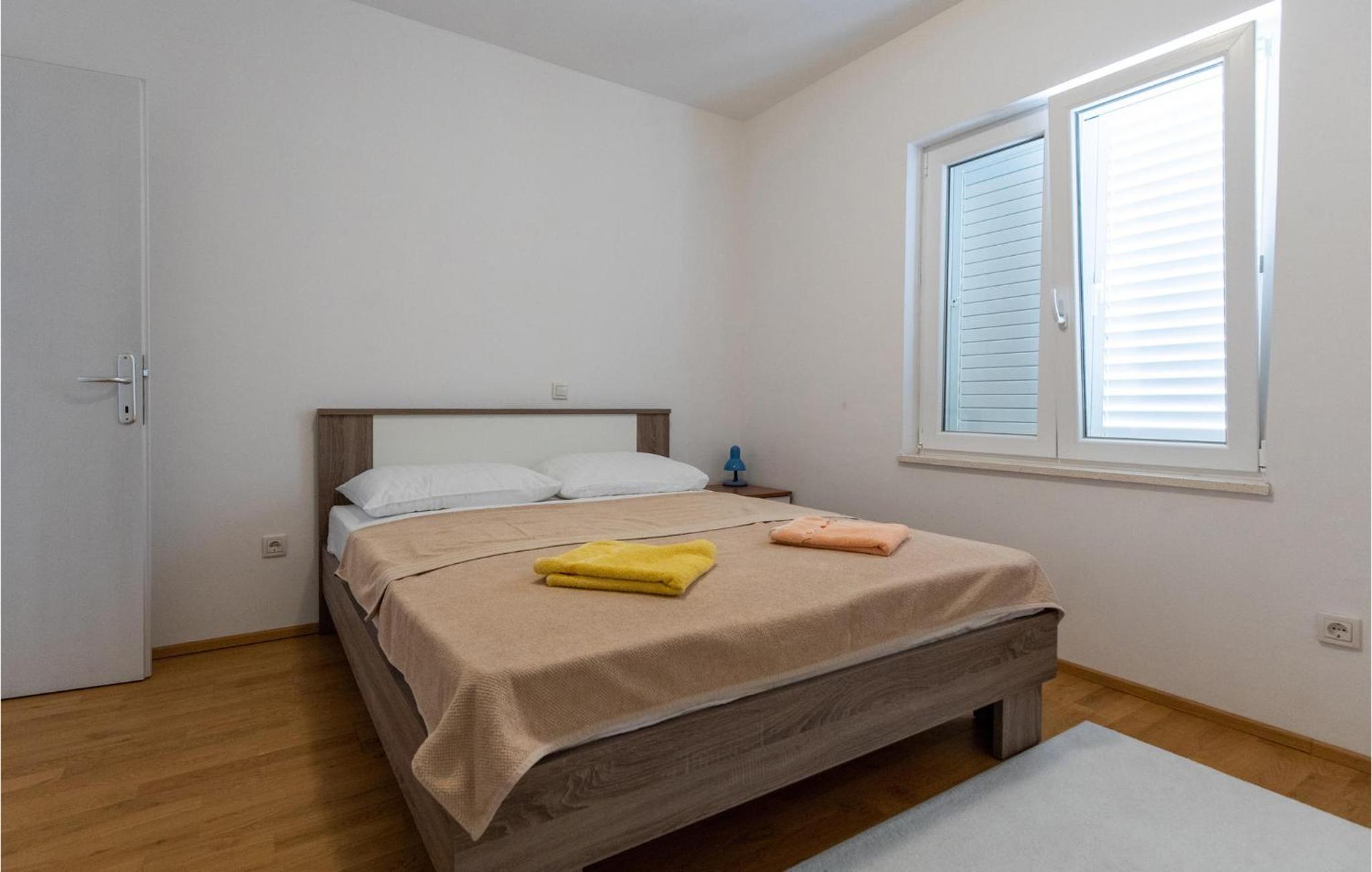 Nice Apartment In Klek With Wifi view 4
