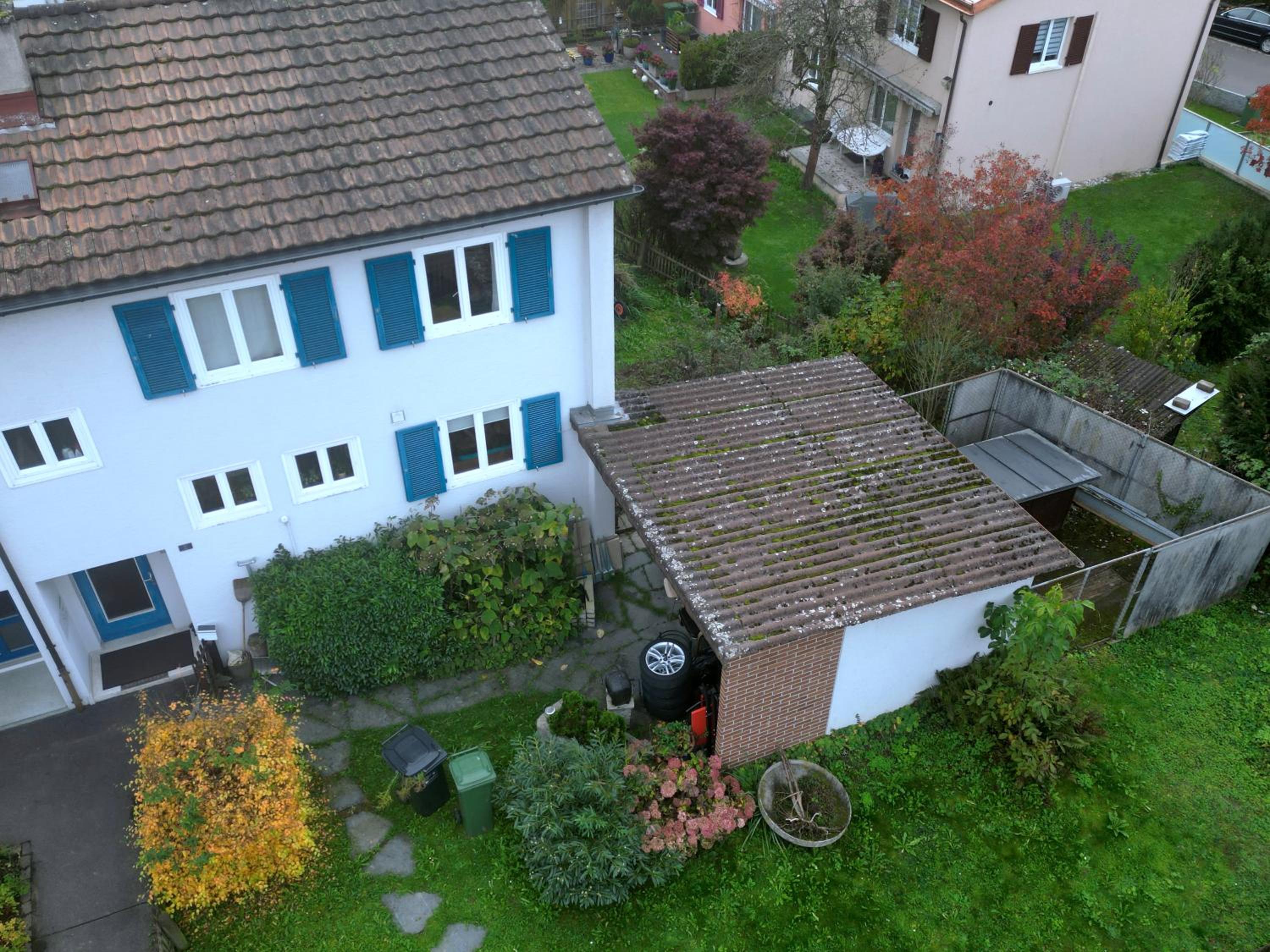 Small Double Room, bed 140x200cm, in very quiet and cosy house!