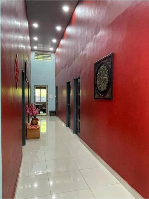 RALI PD HOME D 16Pax karaoke and swimming pool view 3