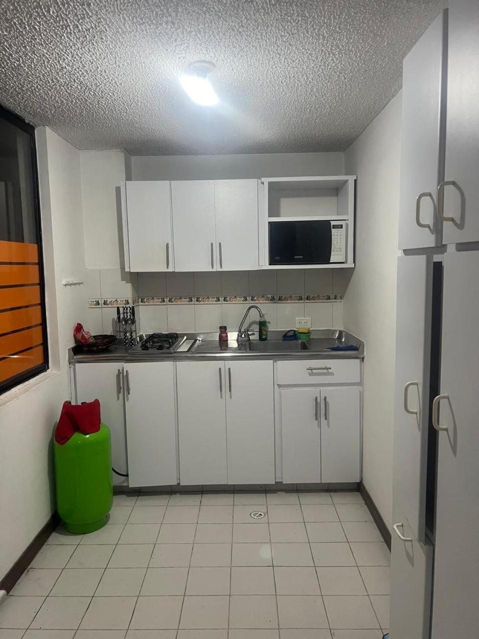 Apartaestudio bien ubicado