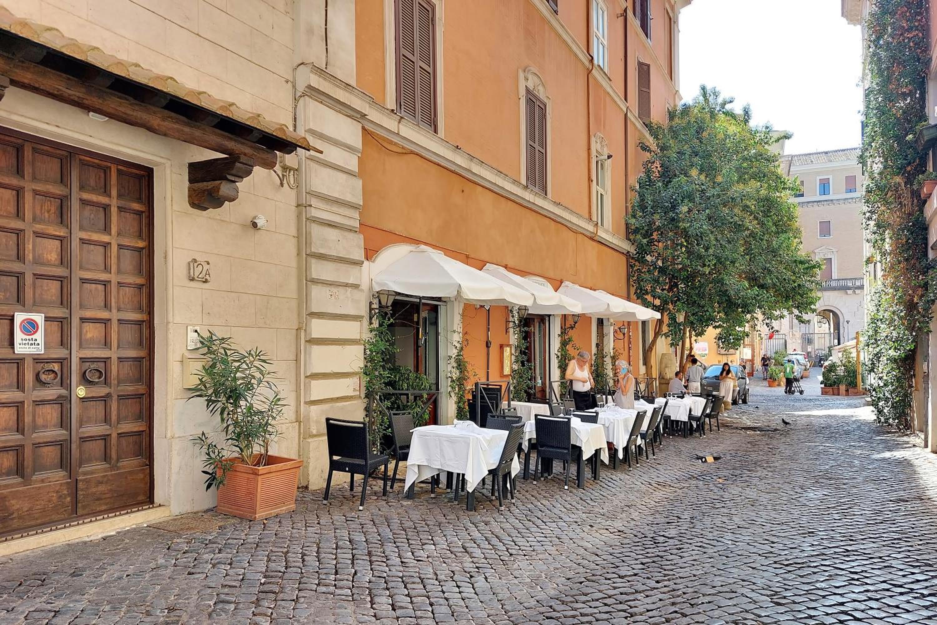 Trastevere Cisterna 4