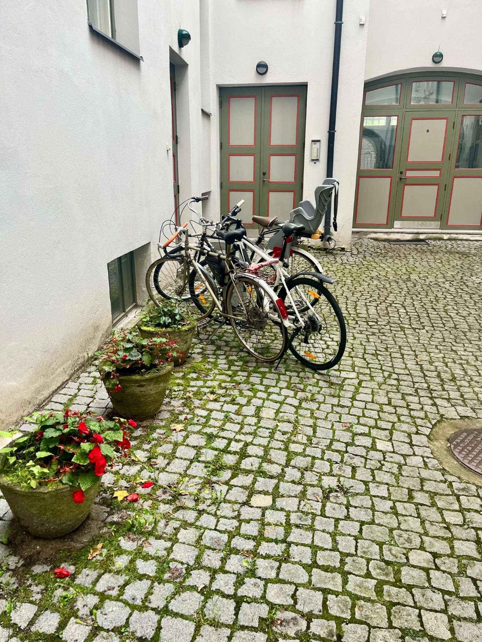 Tallinn Vacations - Tallinn Old Town spacious 112m2 and quiet luxury home - Property Image 11