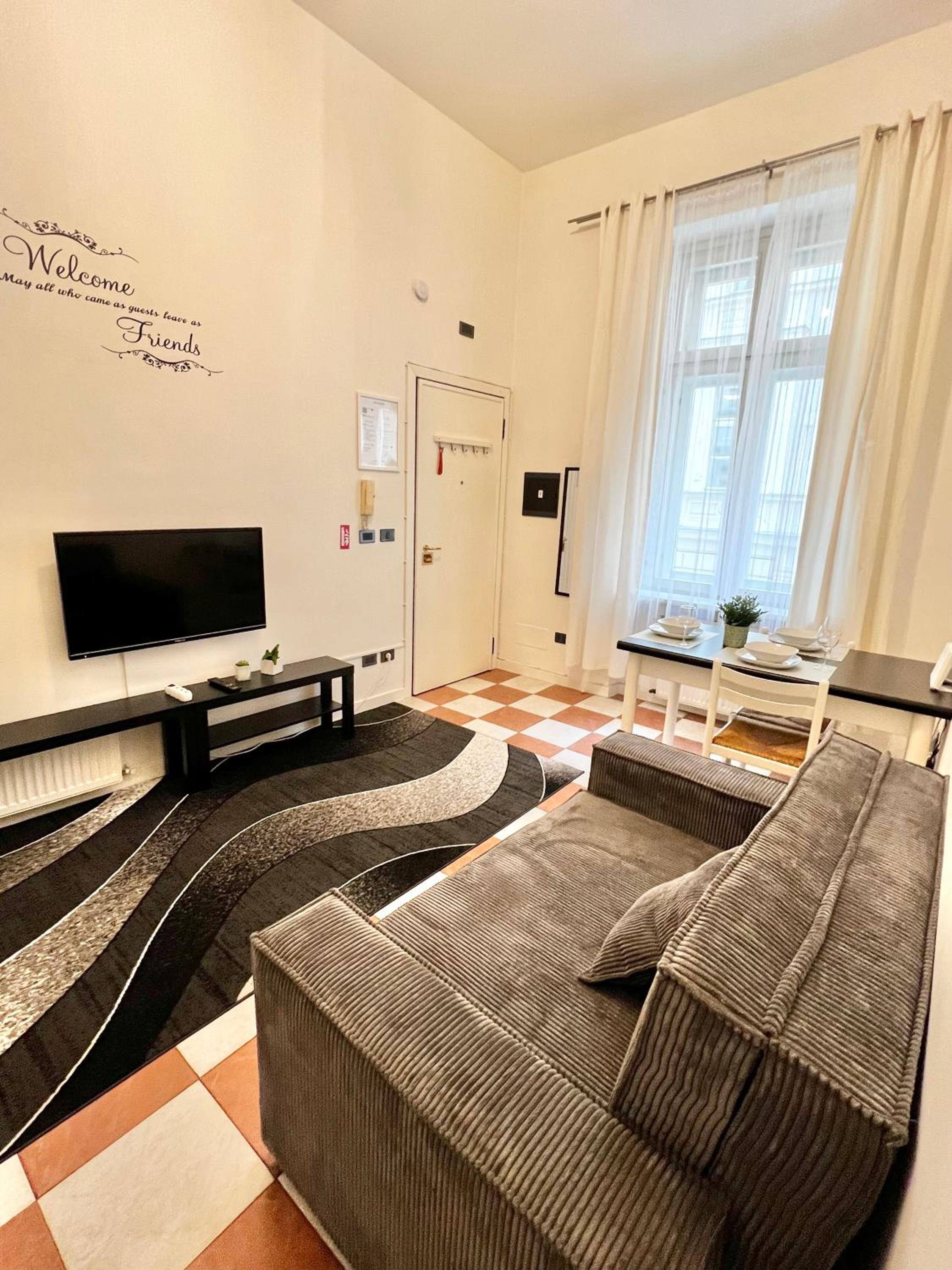 DOMIRA Olivova Residence