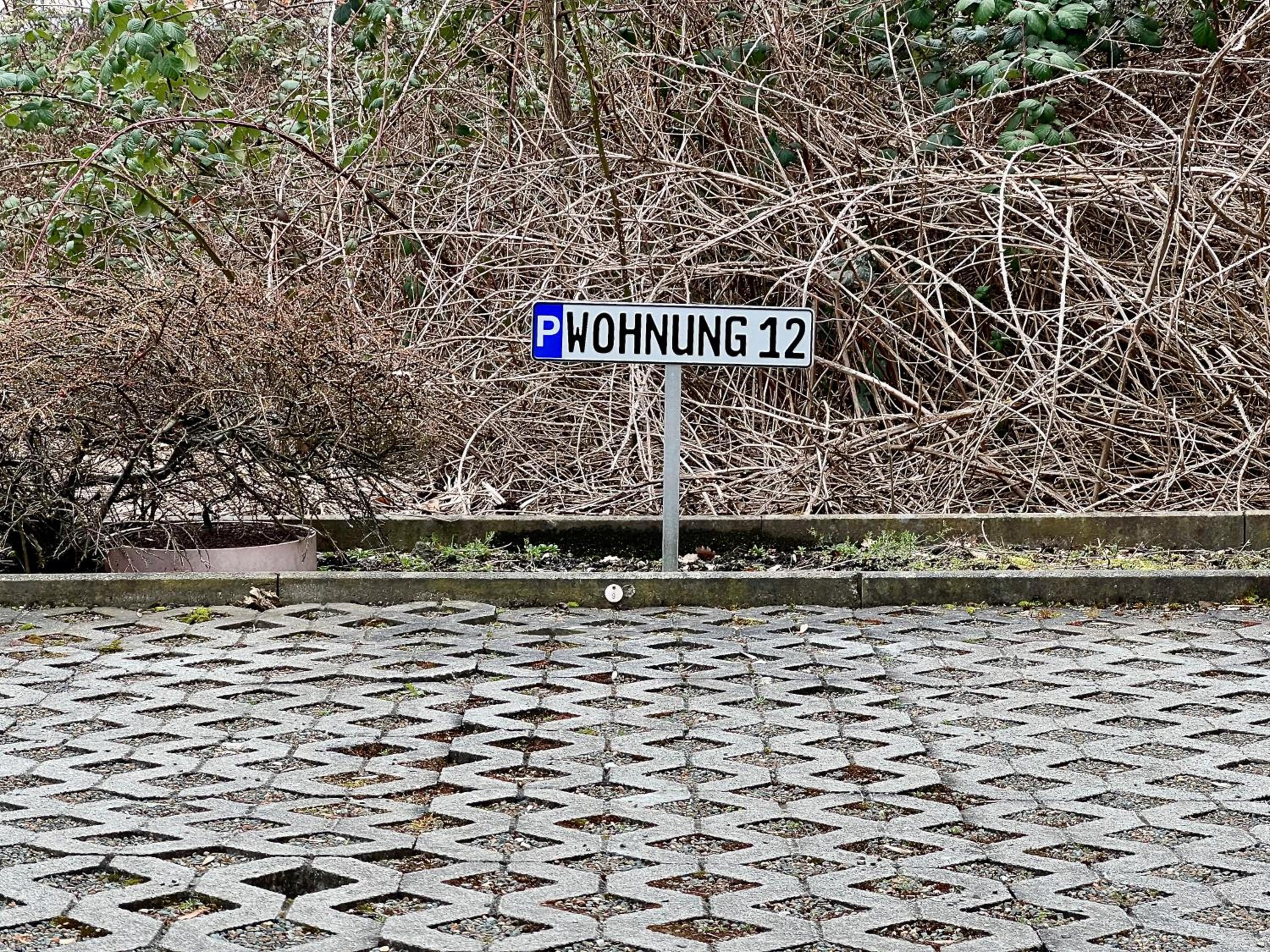 EDLER WOHNRAUM Luxuriöses Studio im Zentrum mit Balkon, Kaffeevollautomat, Klima & Parkplatz