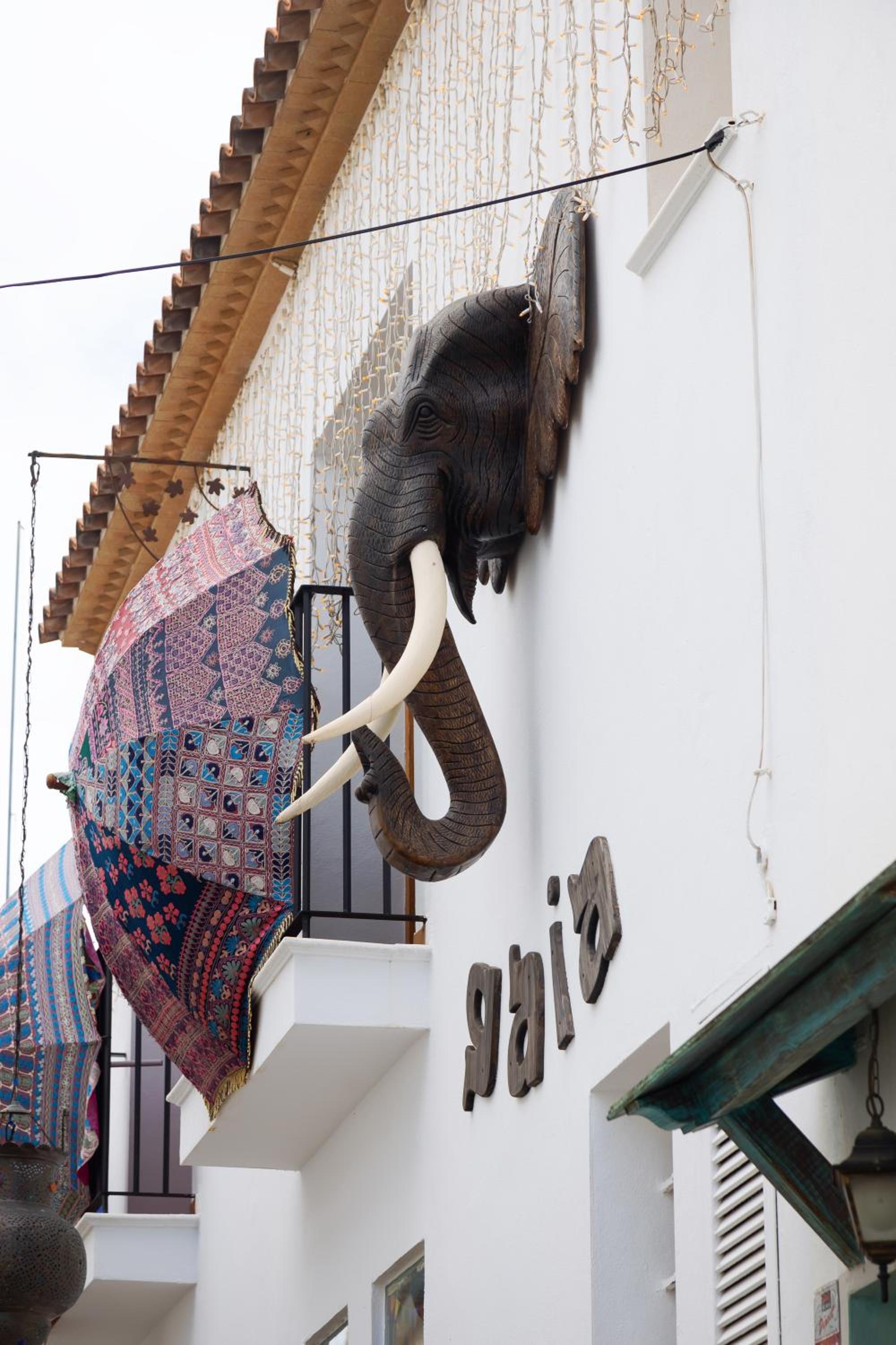 El Toro Apartments