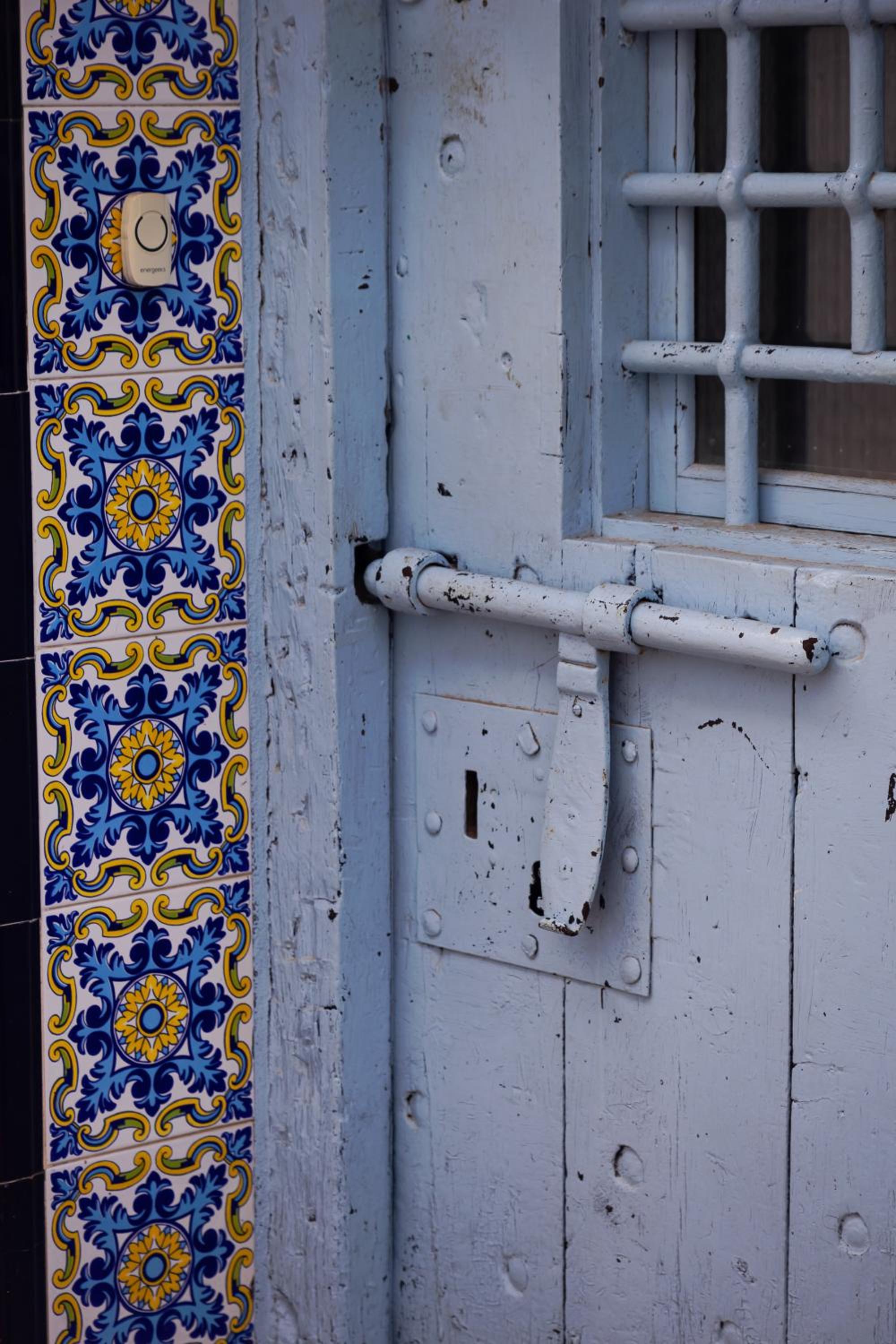 El Toro Apartments photo 5