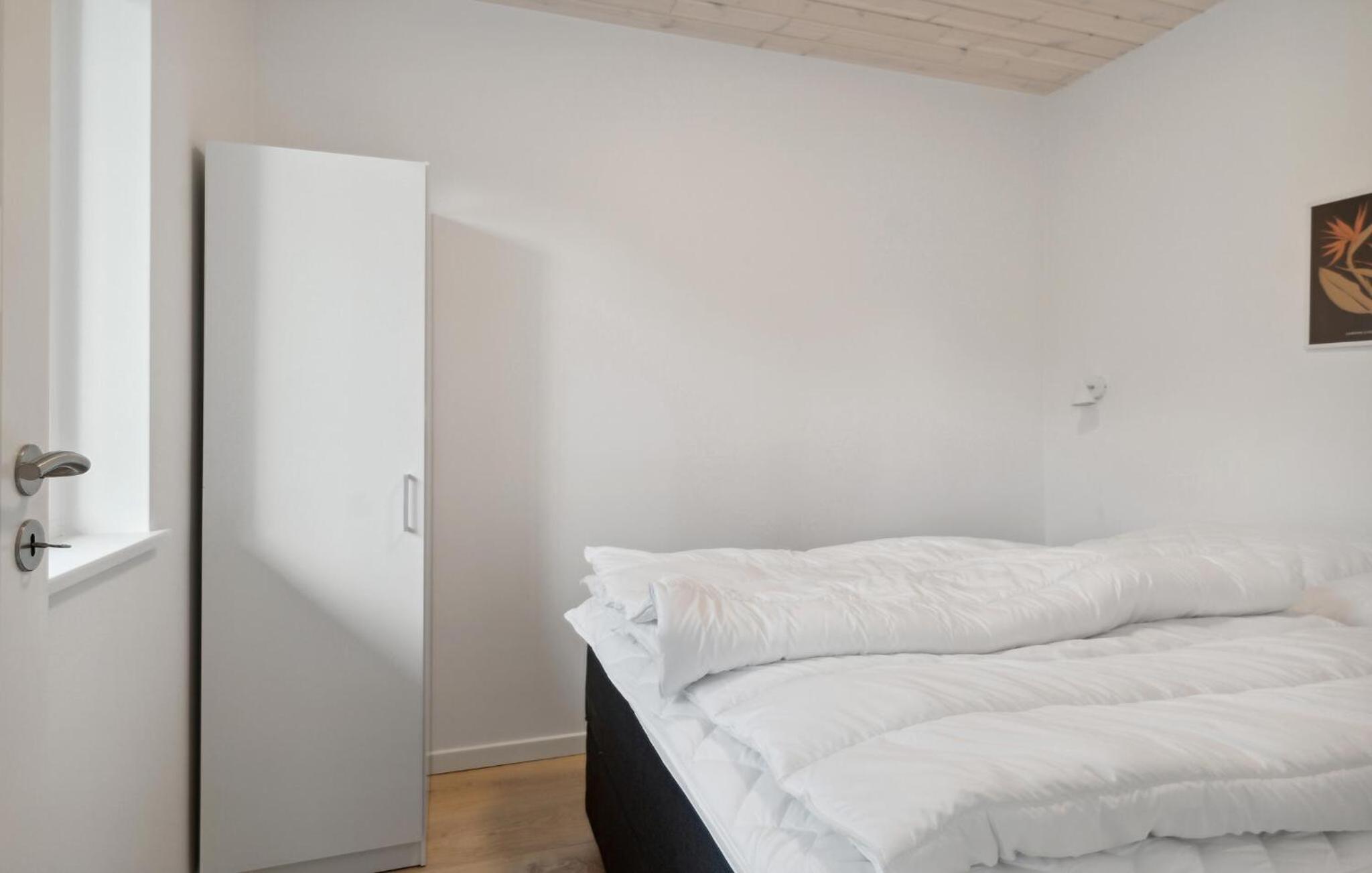 2 Bedroom Lovely Apartment In Slagelse