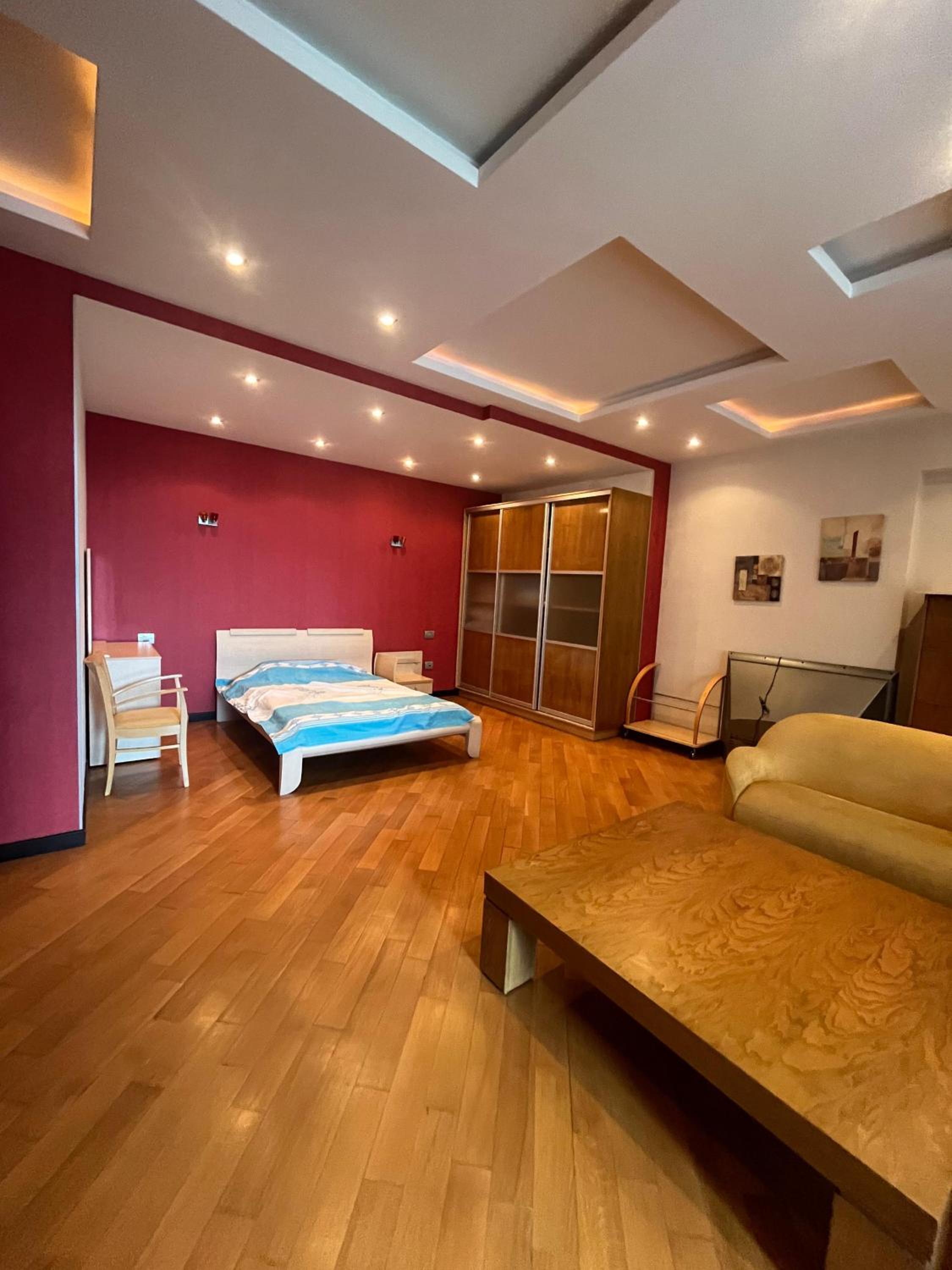 Star Apartments in Arena