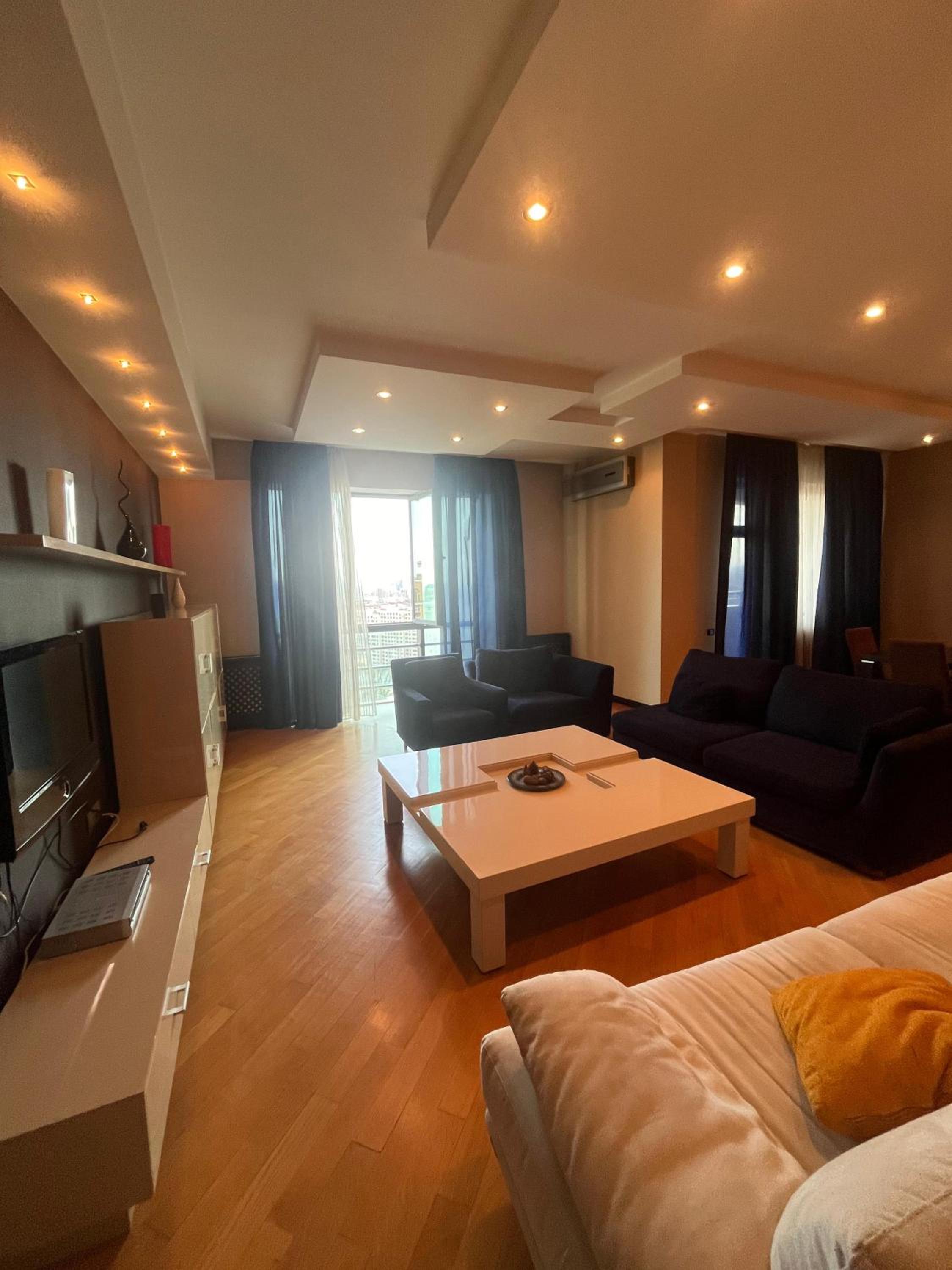 Star Apartments in Arena