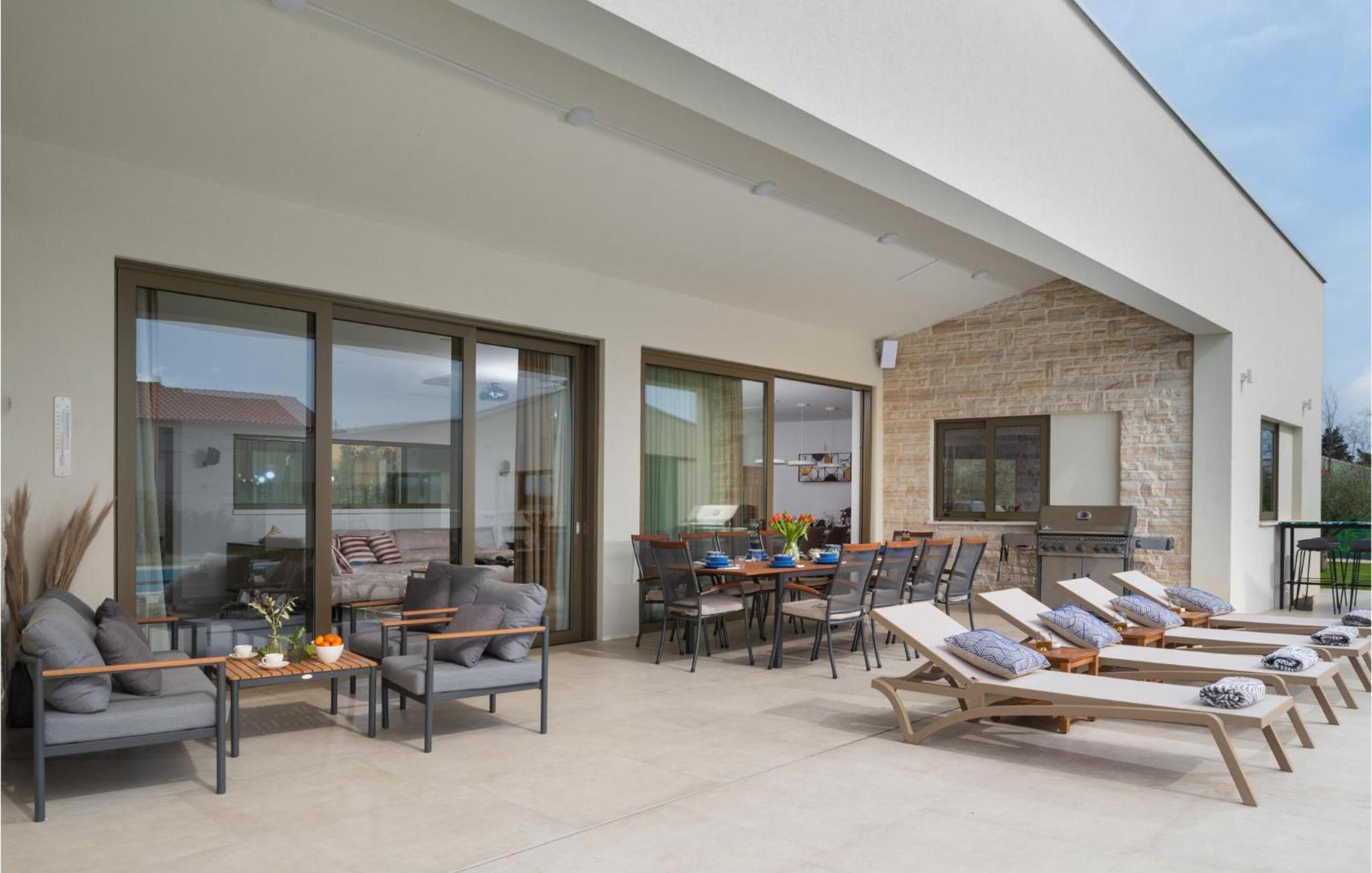 Villa Olive Grove view 5