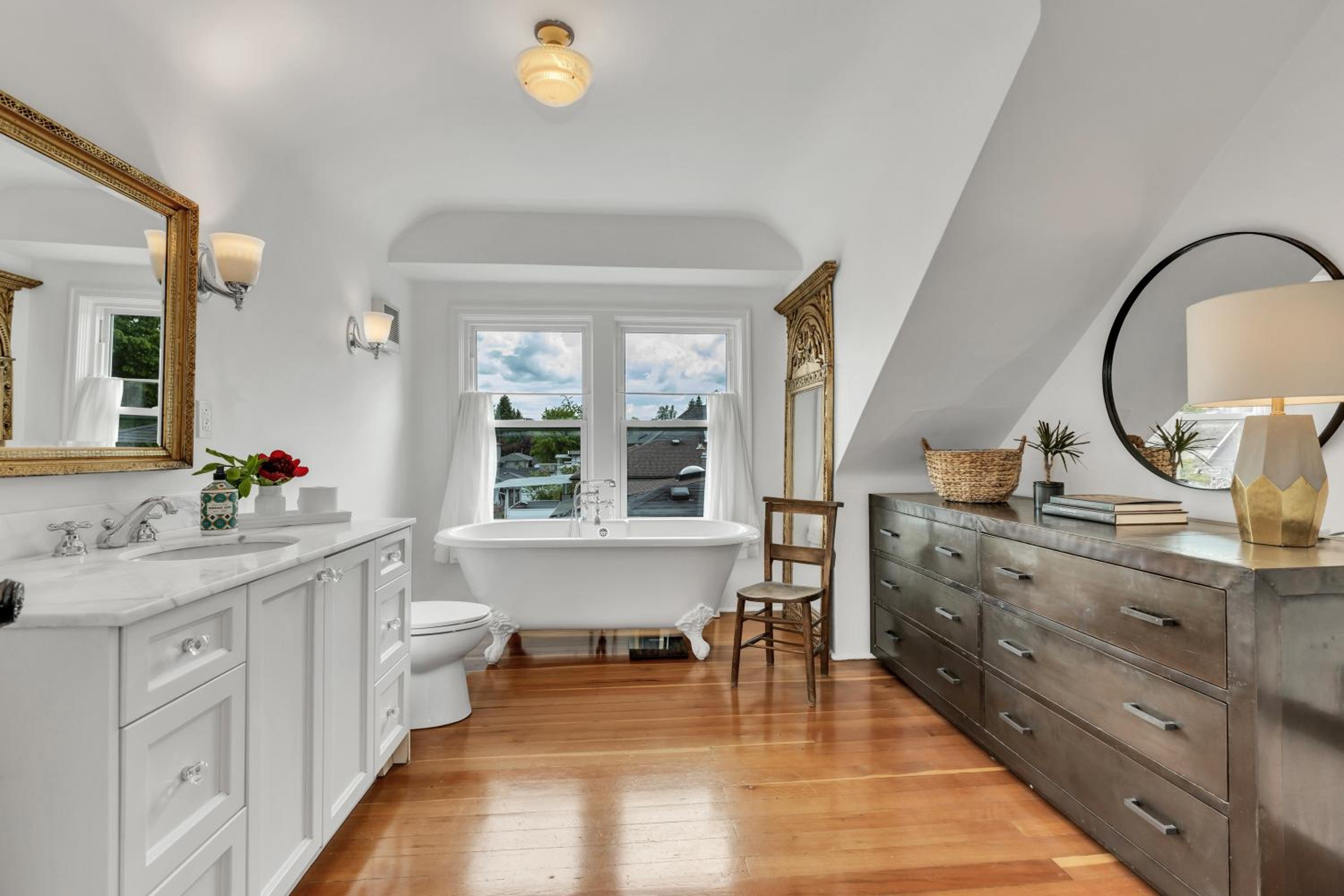 The Queen Elizabeth Park Home