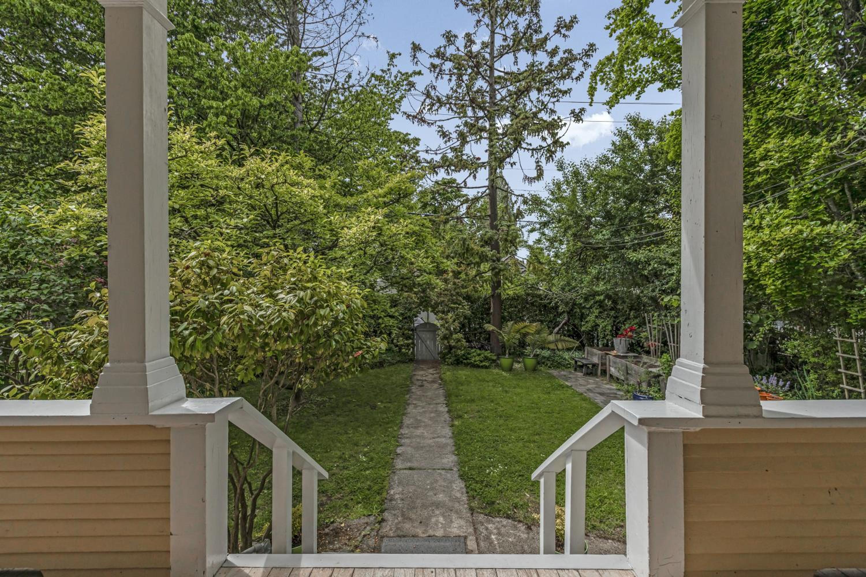 The Queen Elizabeth Park Home