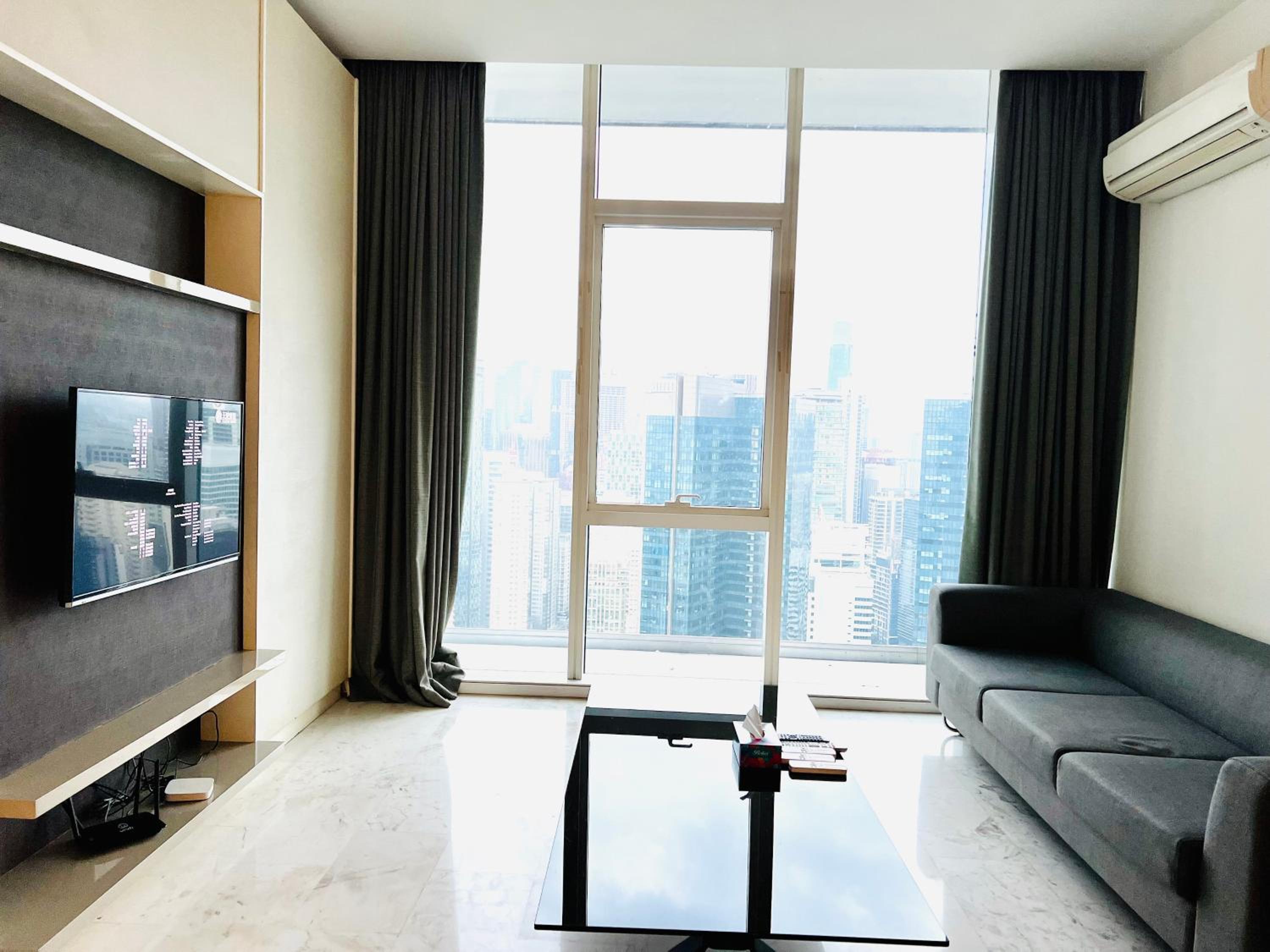 The Faced platinum By ASTRIA Suites