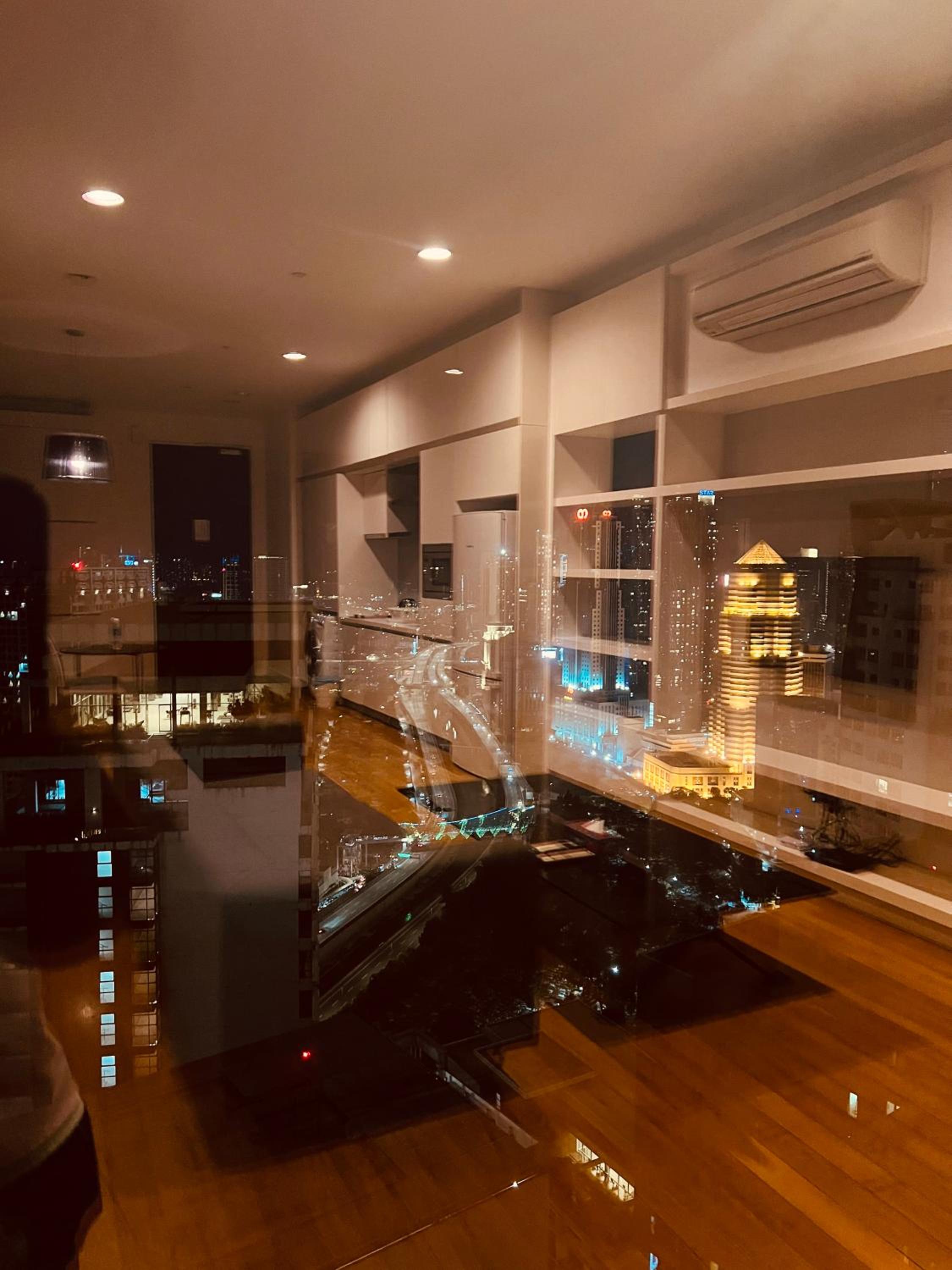 The Faced platinum By ASTRIA Suites