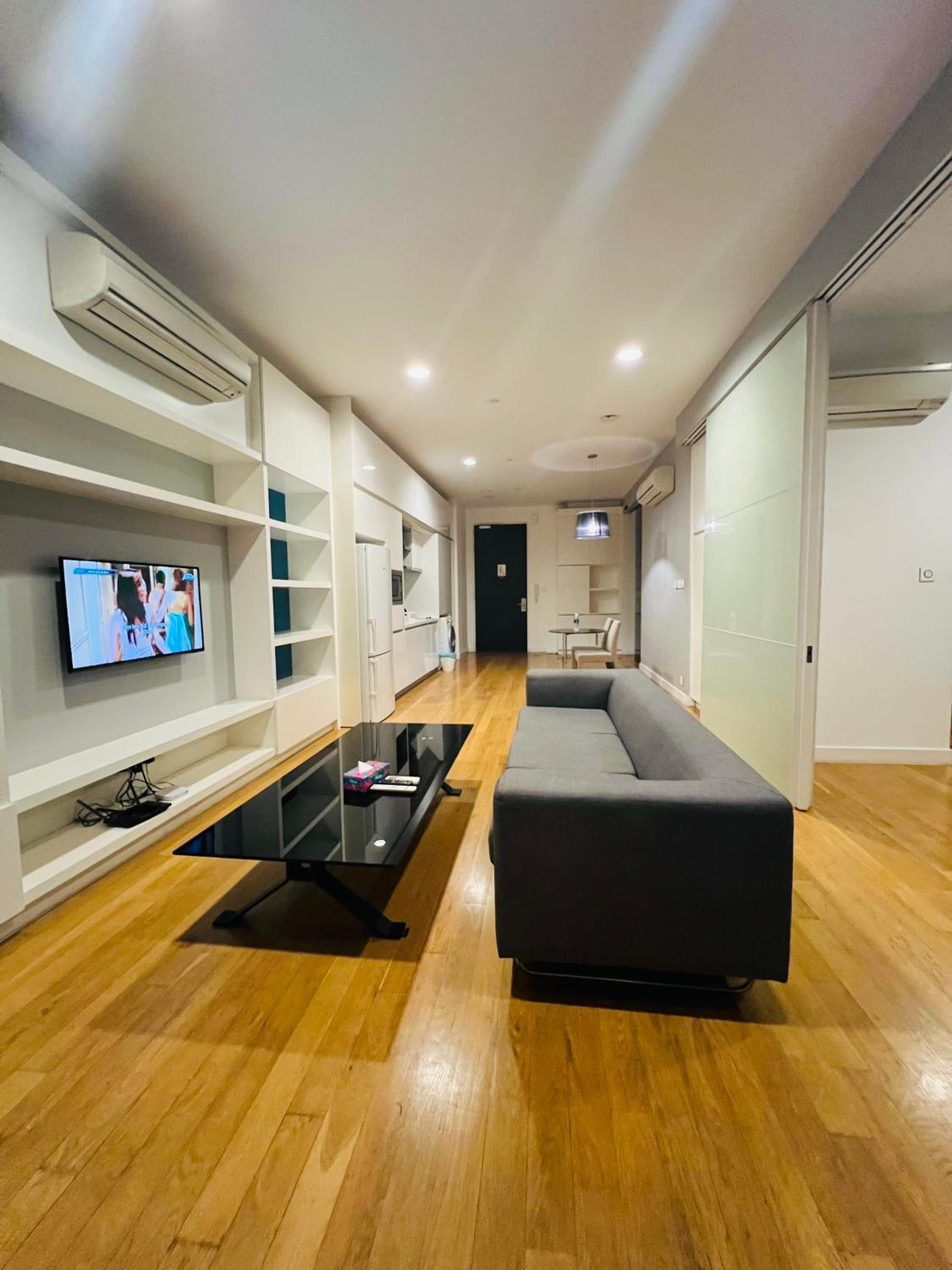 The Faced platinum By ASTRIA Suites