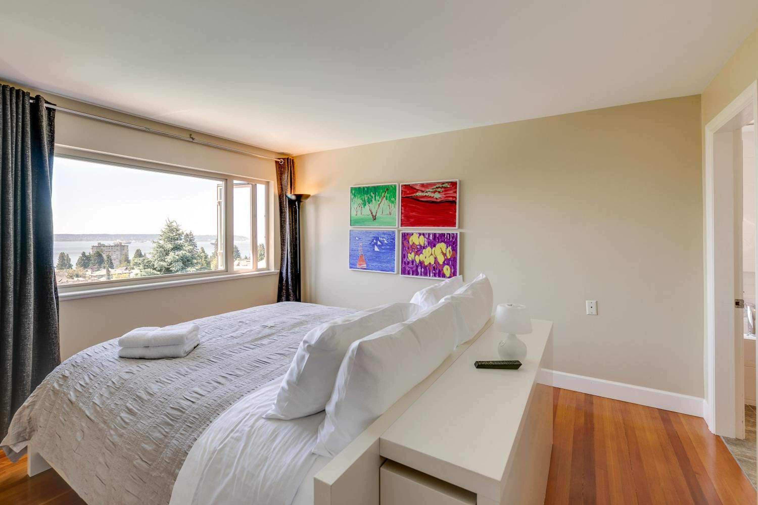 West Vancouver Family Home w Custom Patio and Pool