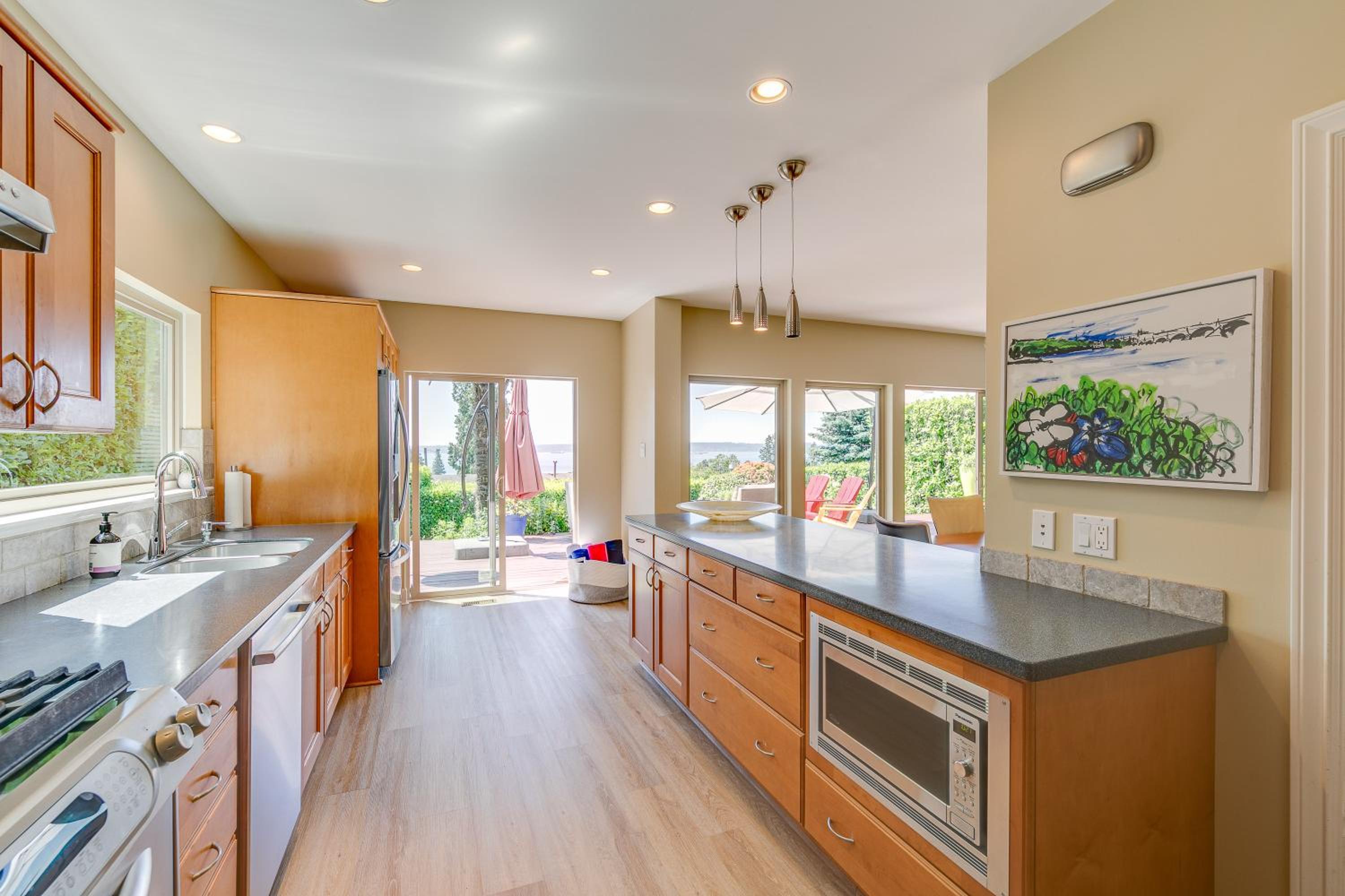West Vancouver Family Home w Custom Patio and Pool