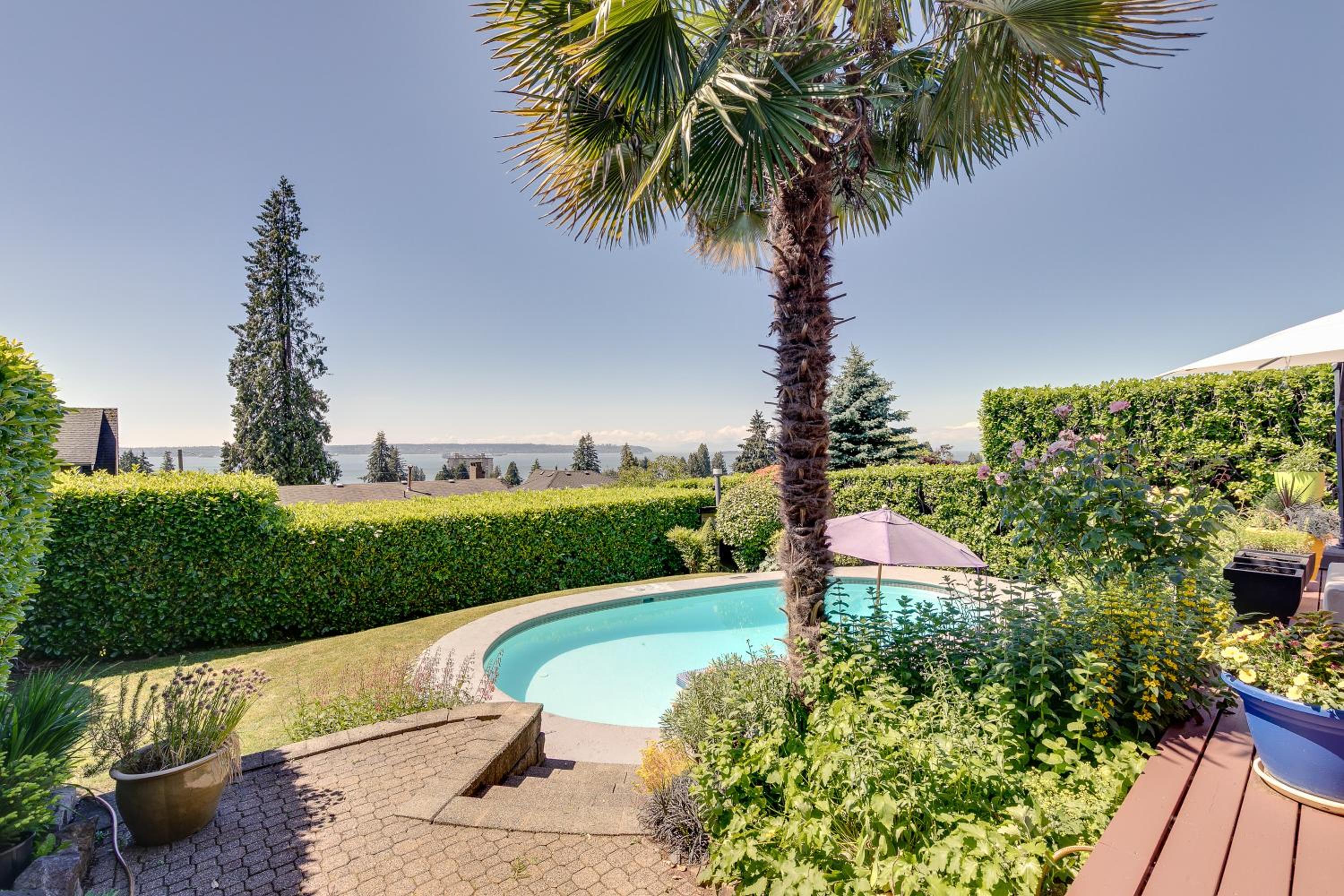 West Vancouver Family Home w Custom Patio and Pool