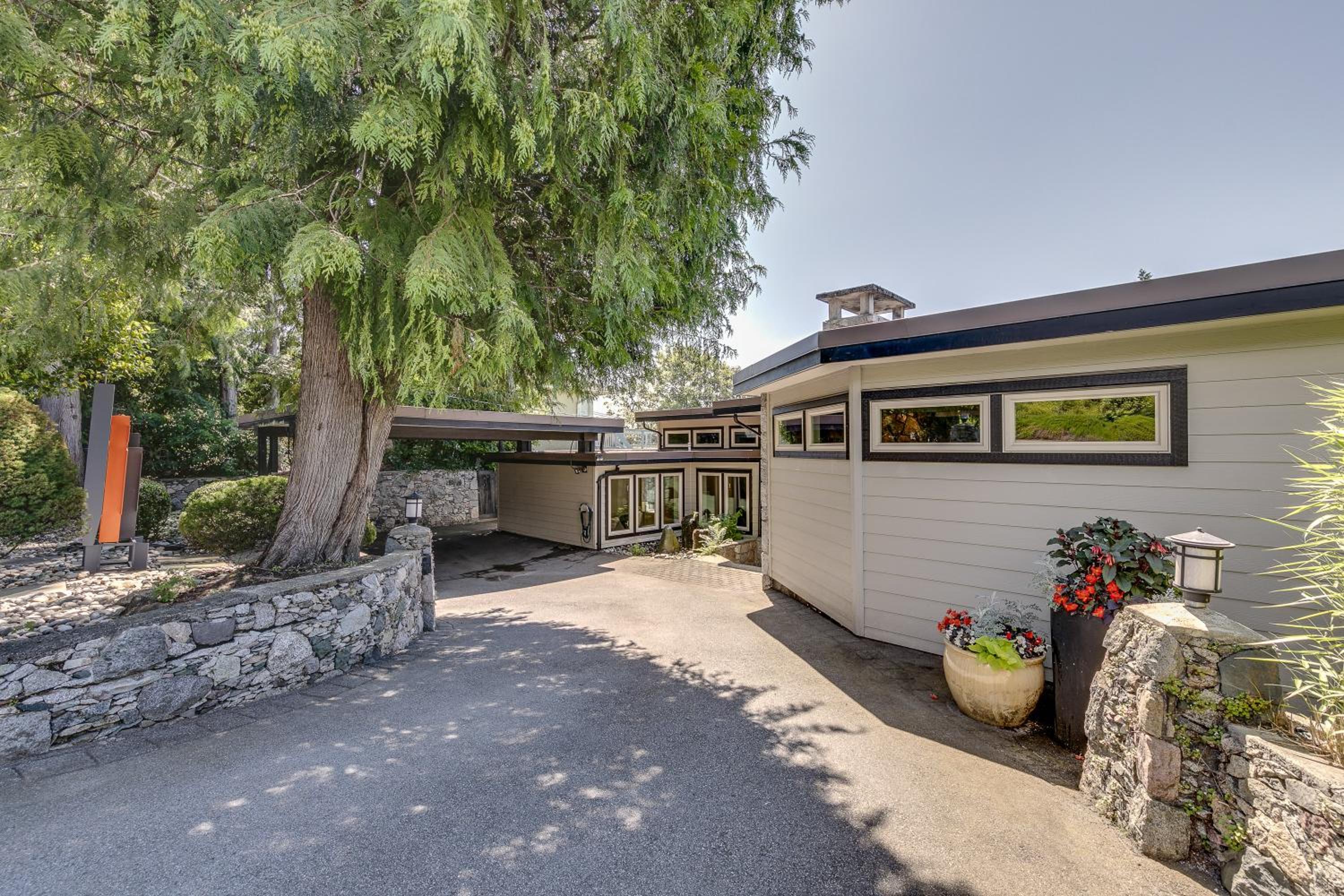 West Vancouver Family Home w Custom Patio and Pool