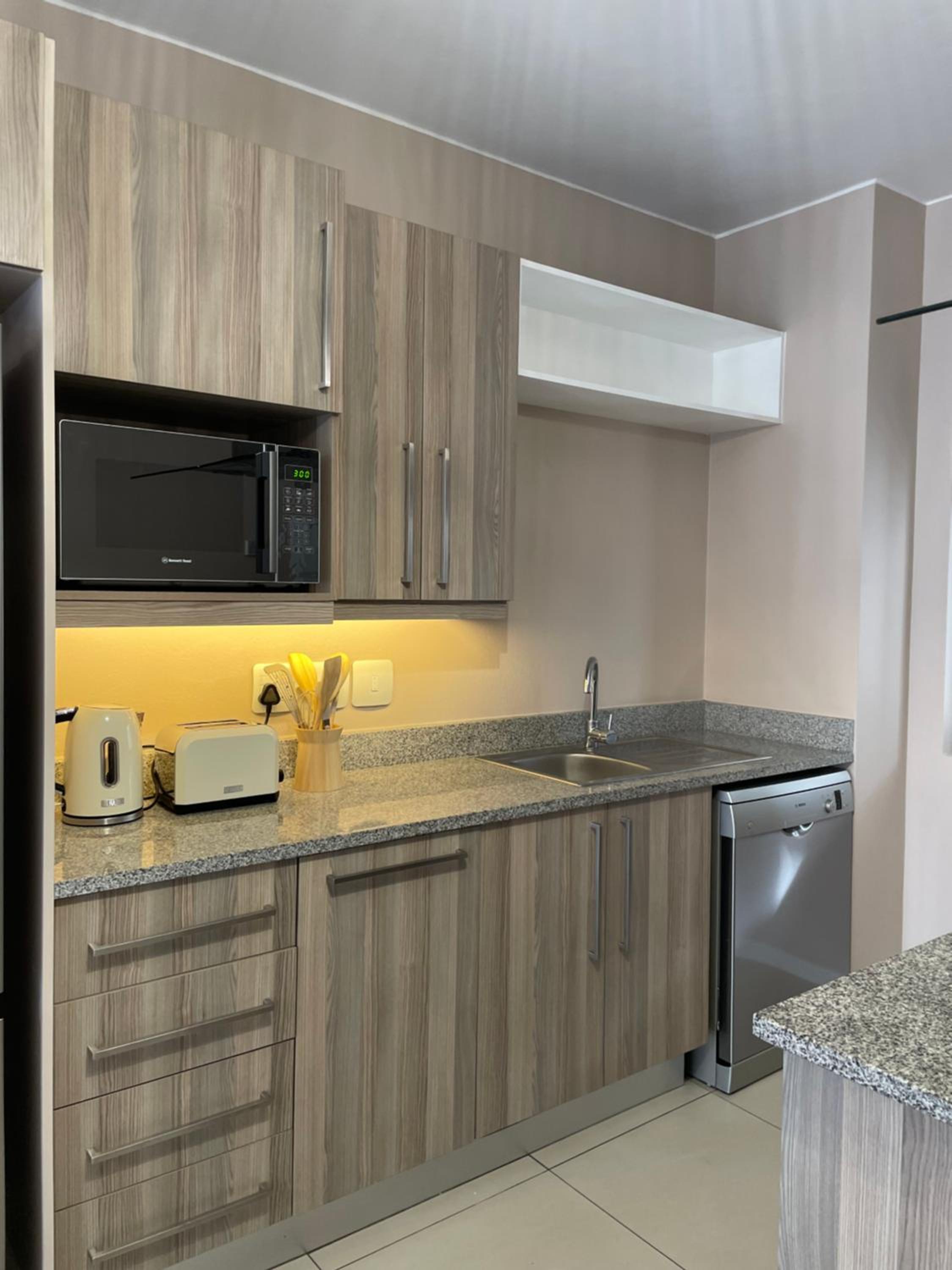Corporate Luxury - Sandton, Rivonia