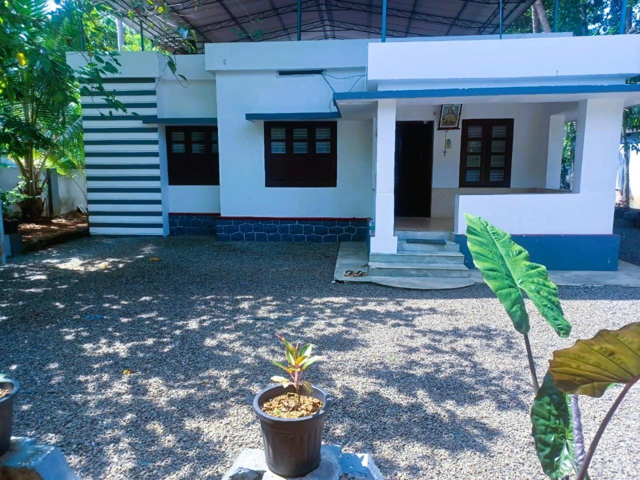 Best Homestay in Alappuzha - LAYANILA
