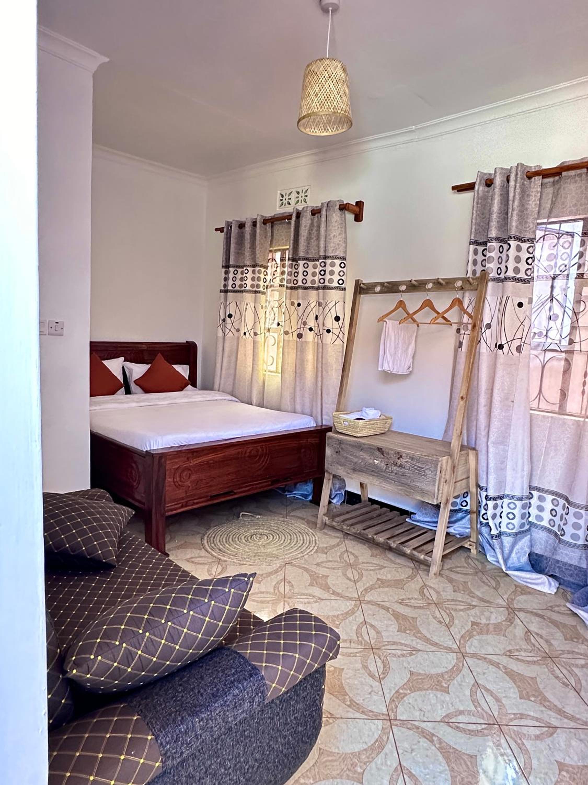 Amora Homestay and Safaris view 3