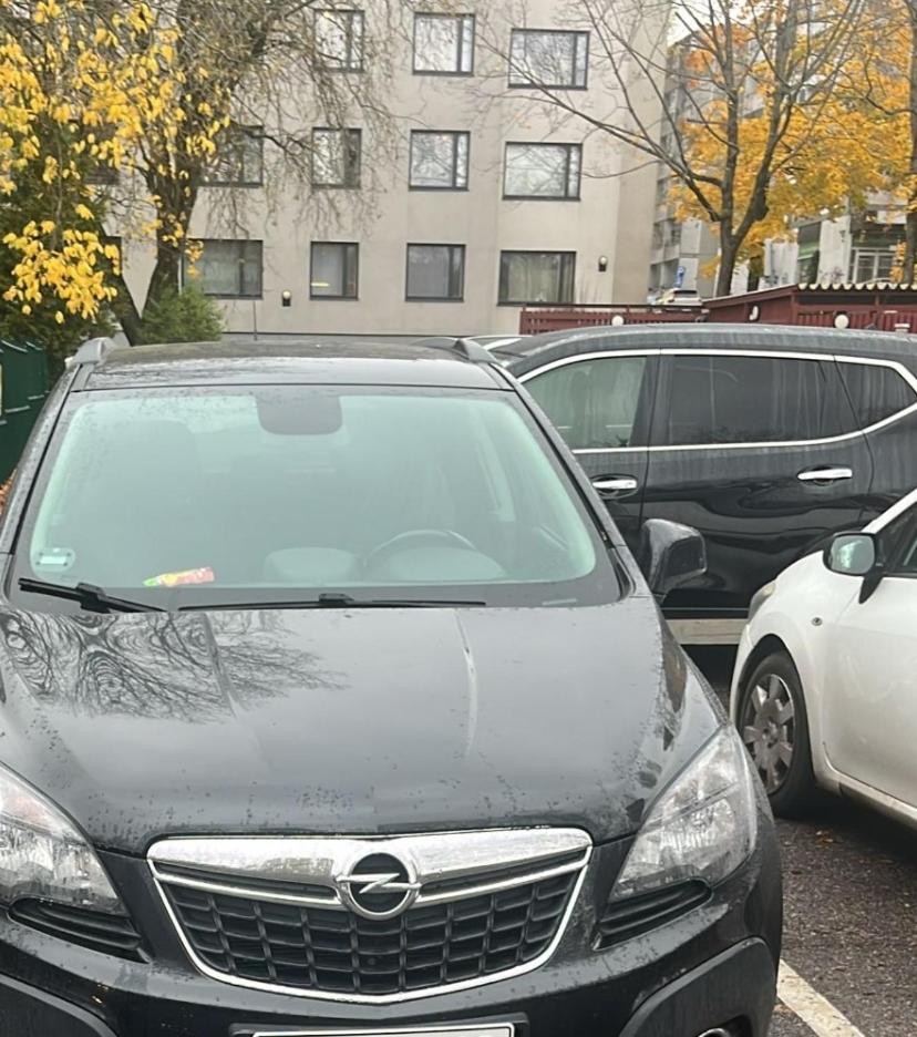 Big Apartment, FREE Parking 25 min to Center