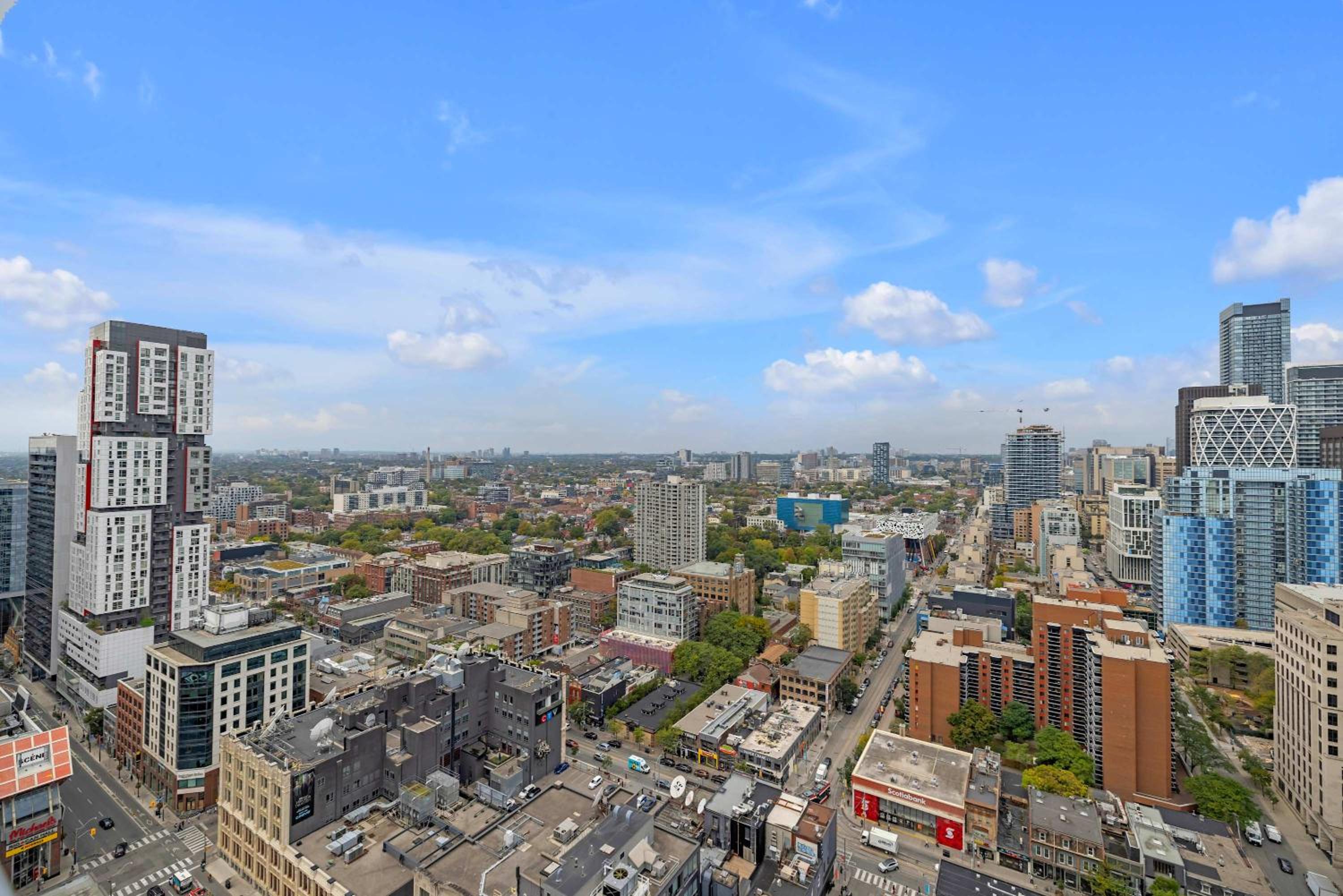 Luxurious 2 BR Condo Great Location