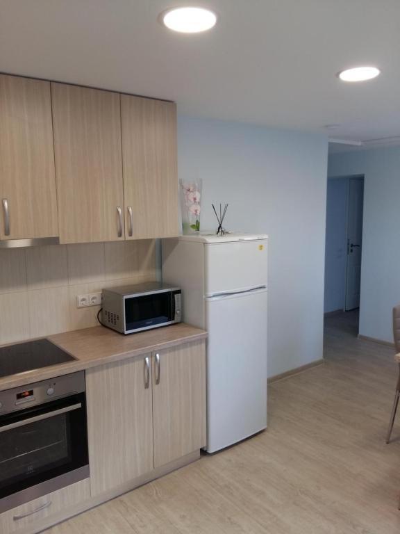 Apartment with private entrance