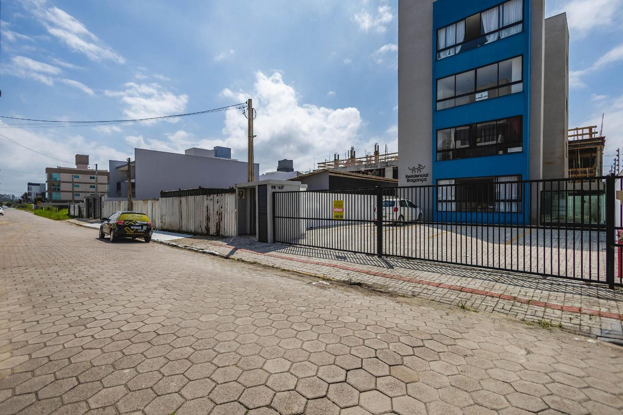 Conforto a um Passo da Praia | 150m da praia
