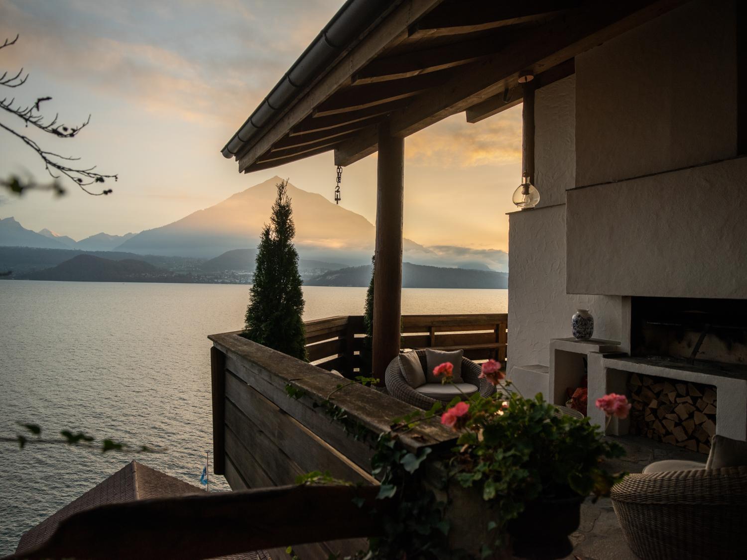 Lakeside Chalet with Panorama View