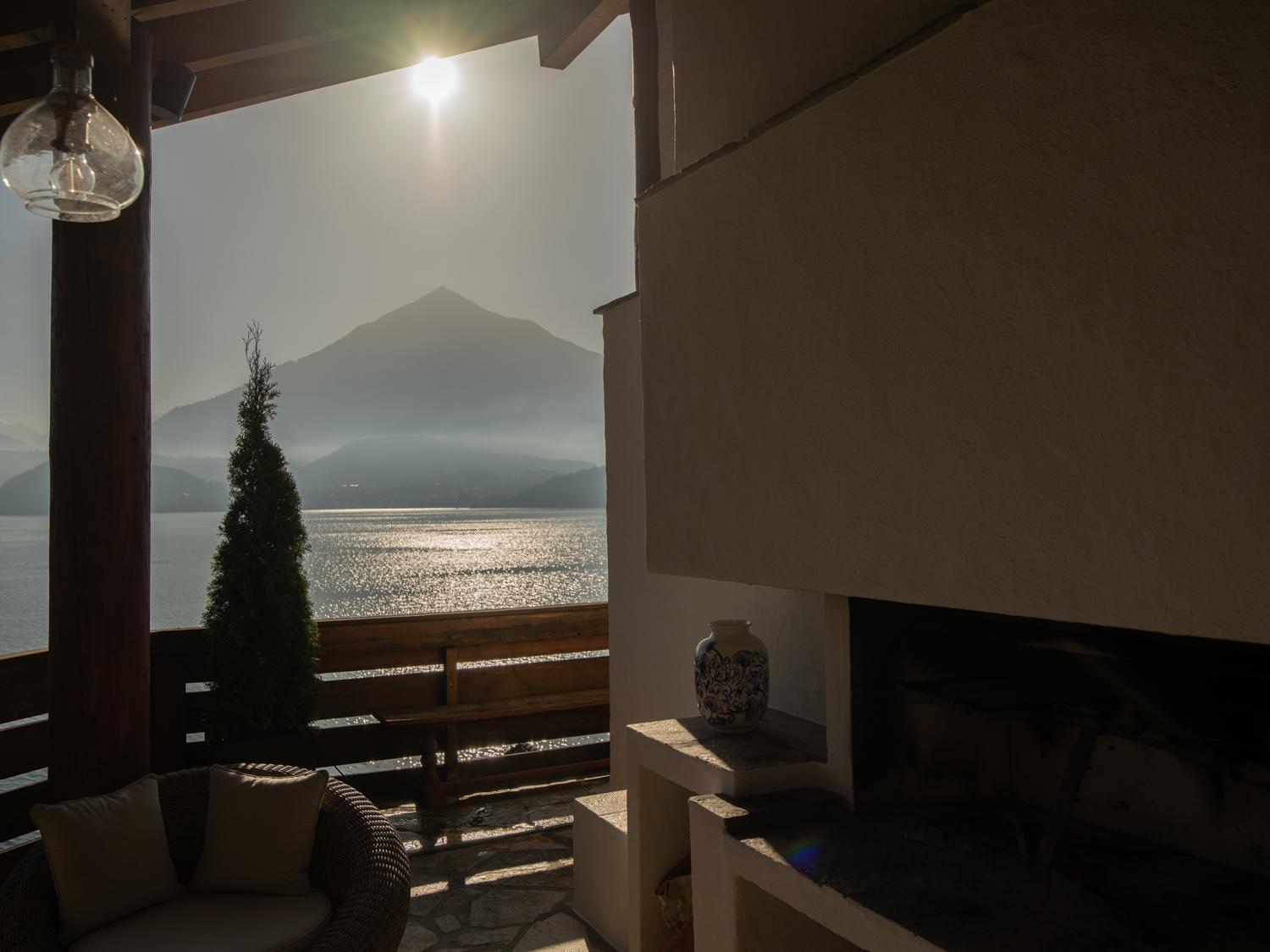 Lakeside Chalet with Panorama View