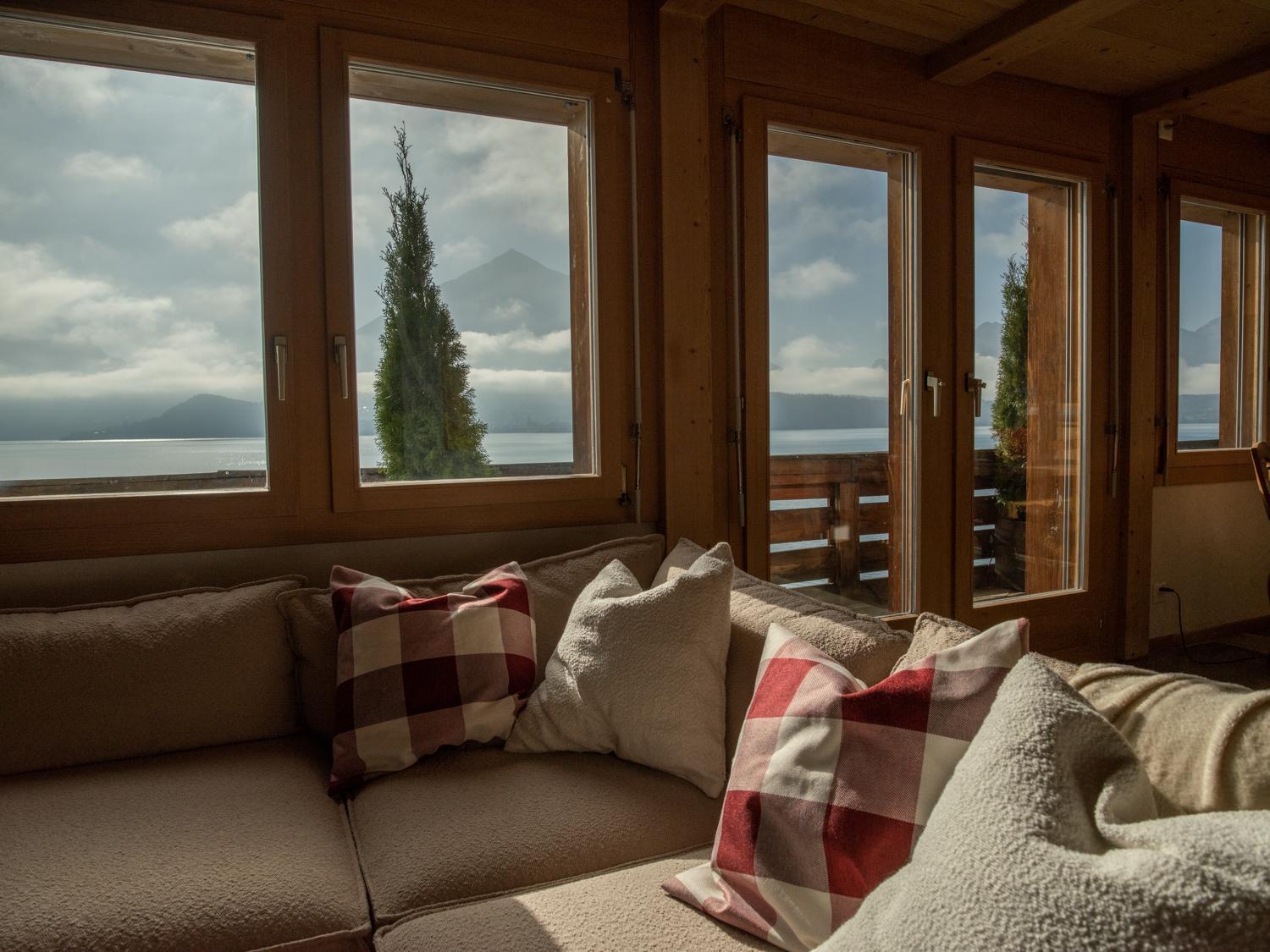Lakeside Chalet with Panorama View