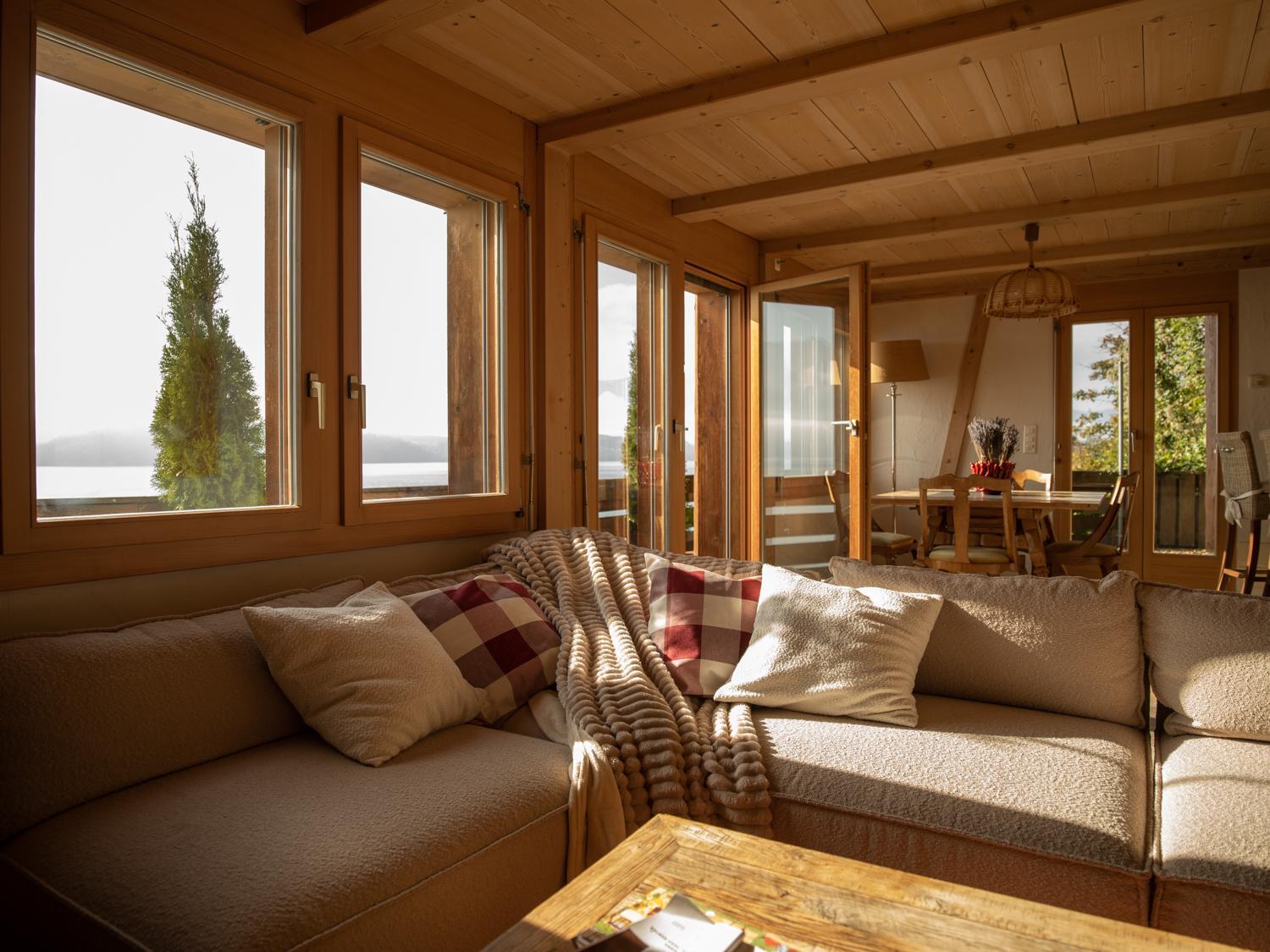 Lakeside Chalet with Panorama View